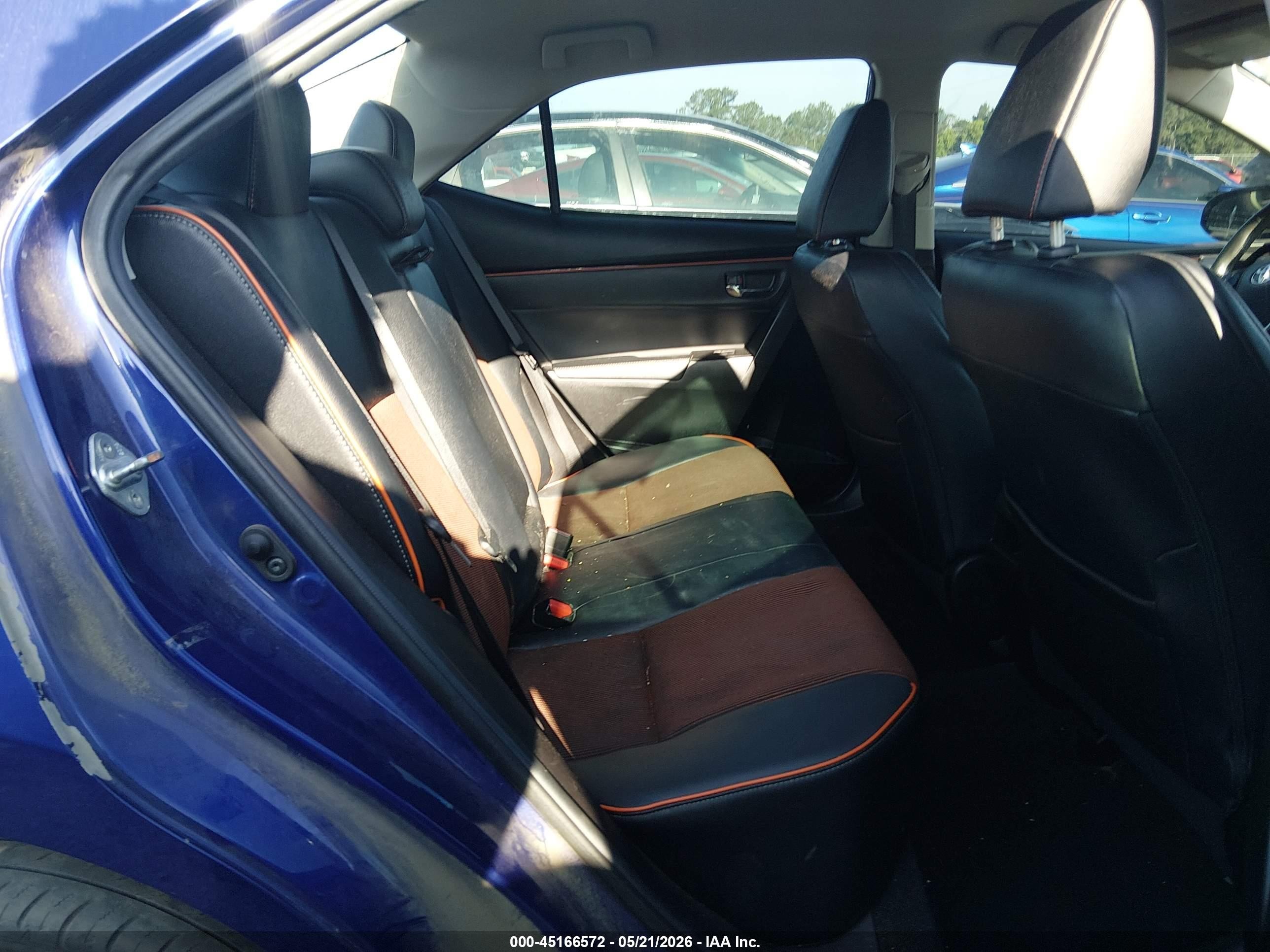 2019 Toyota Corolla Se Blue vin: 5YFBURHE8KP907802