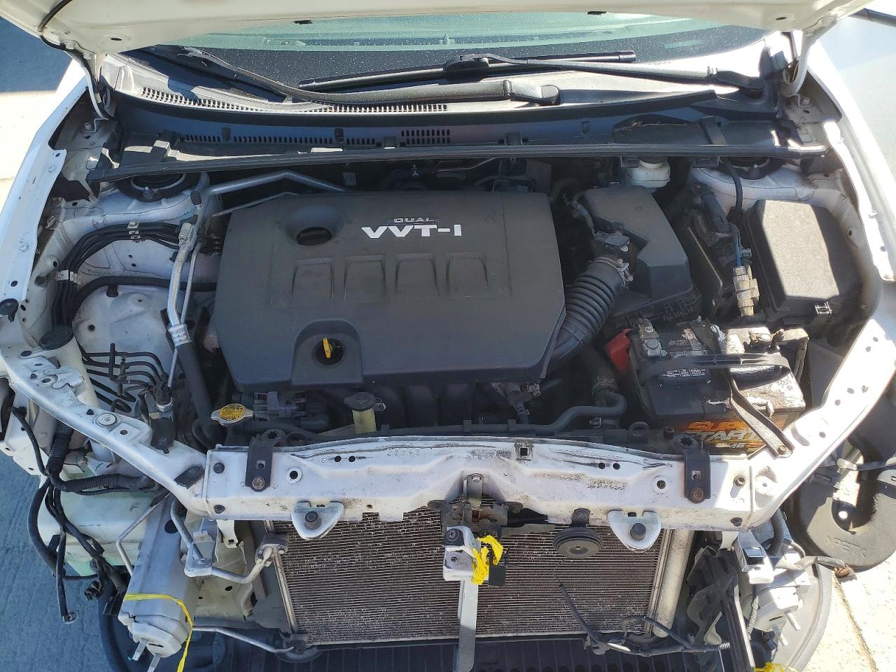 2014 Toyota Corolla S Plus Белый vin: 5YFBURHE9EP003171