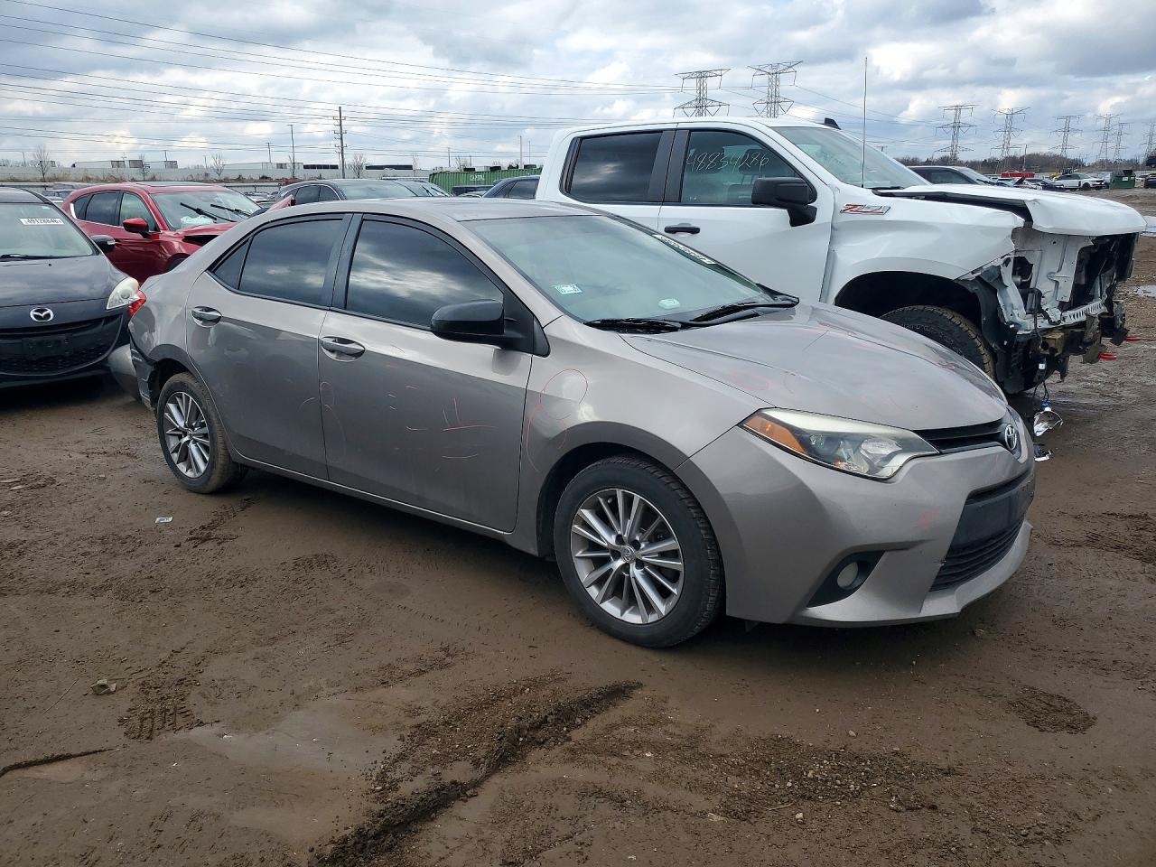 2014 Toyota Corolla Le Plus Серебряный vin: 5YFBURHE9EP007480