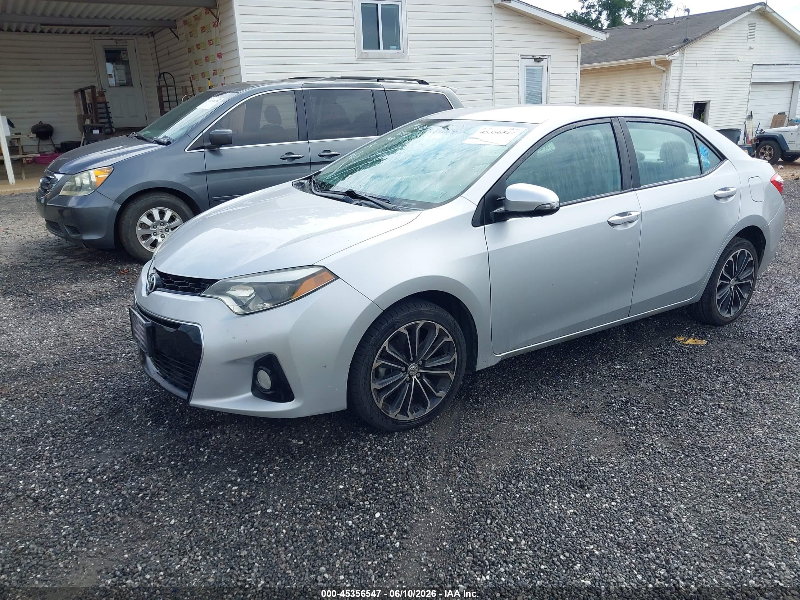 2014 Toyota Corolla S Premium Silver vin: 5YFBURHE9EP011982