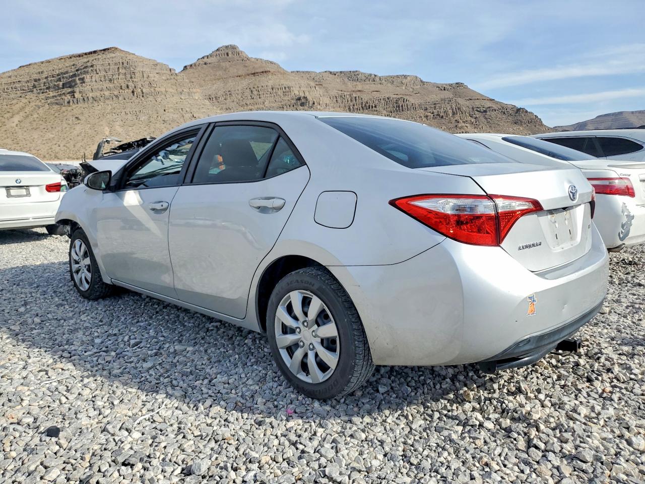 2014 Toyota Corolla Le Silver vin: 5YFBURHE9EP062107