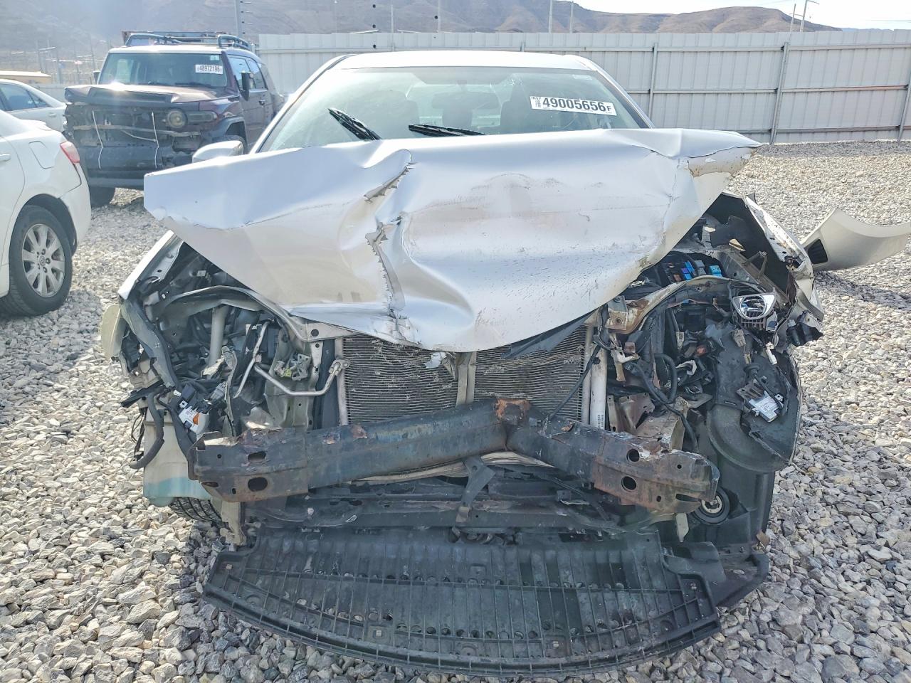 2014 Toyota Corolla Le Silver vin: 5YFBURHE9EP062107