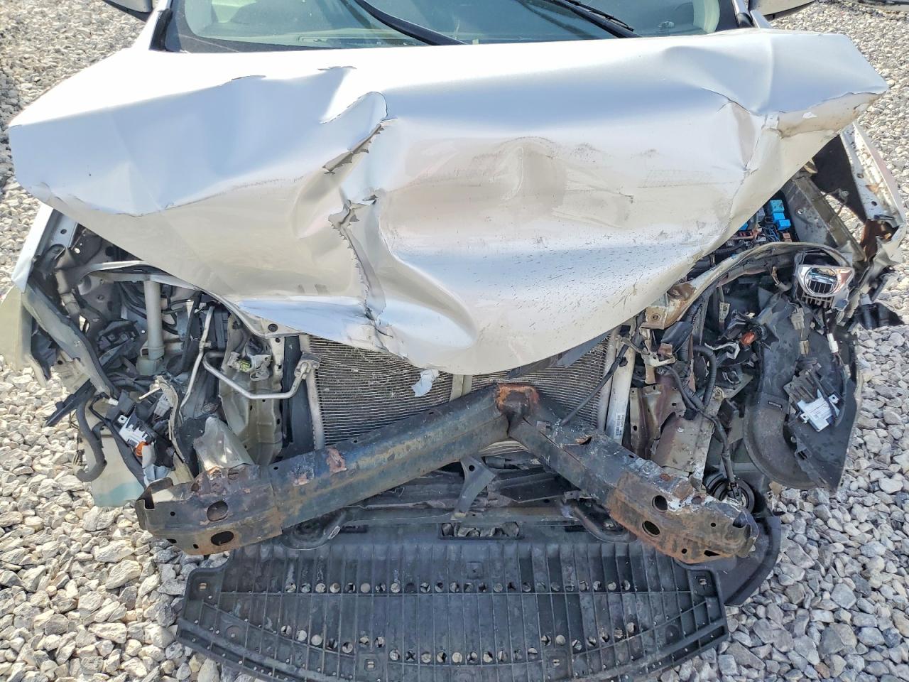 2014 Toyota Corolla Le Silver vin: 5YFBURHE9EP062107