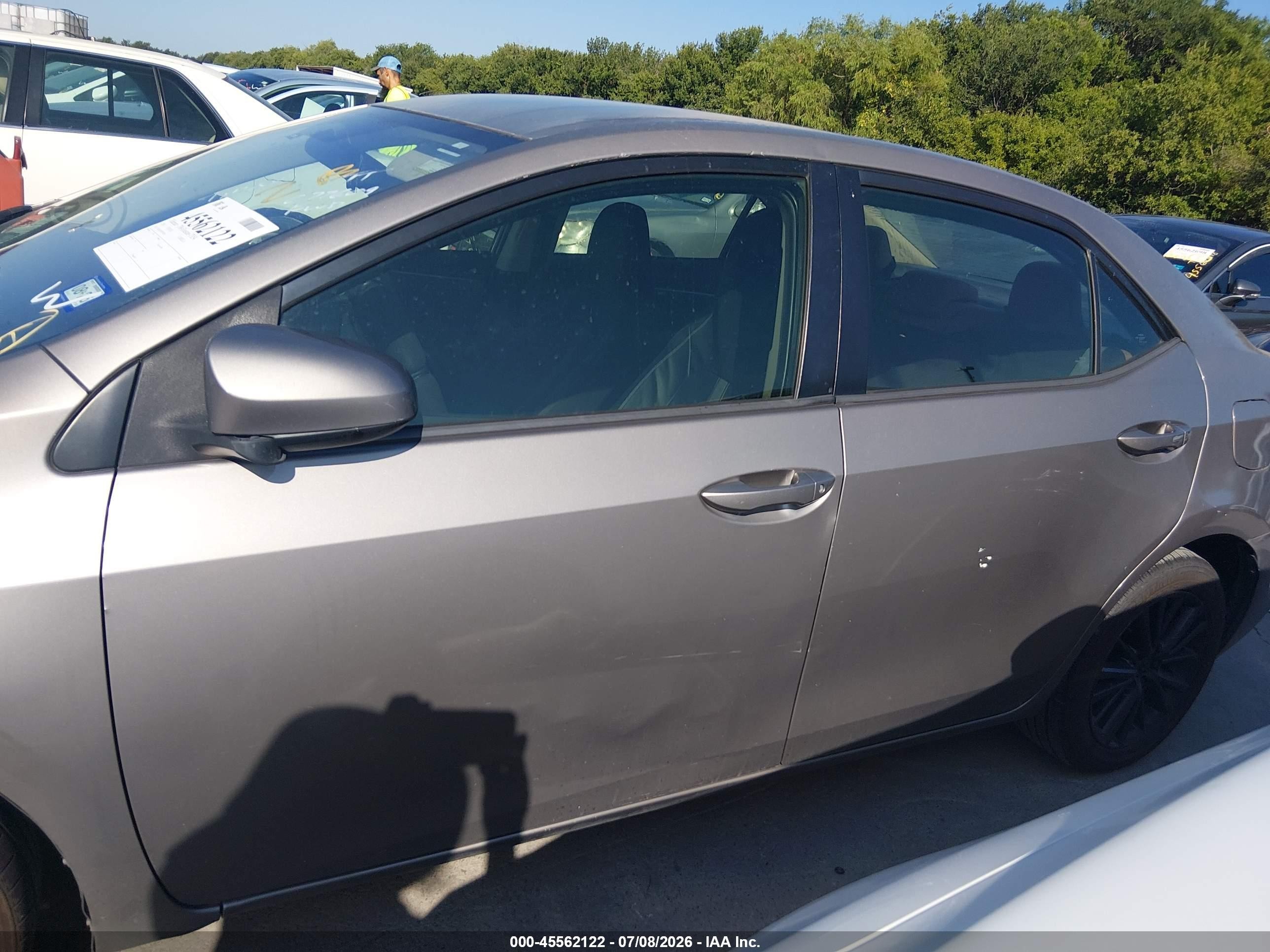 2014 Toyota Corolla Le Plus Gray vin: 5YFBURHE9EP077609