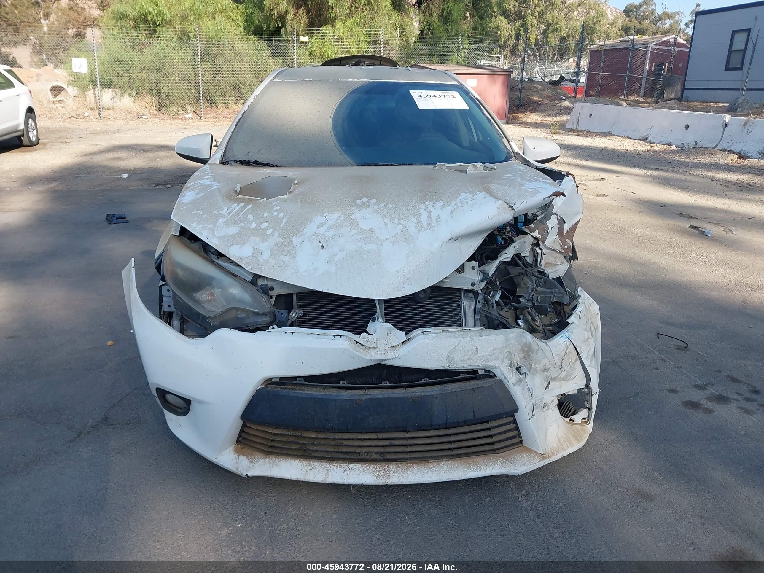 2014 Toyota Corolla Le Plus White vin: 5YFBURHE9EP091574