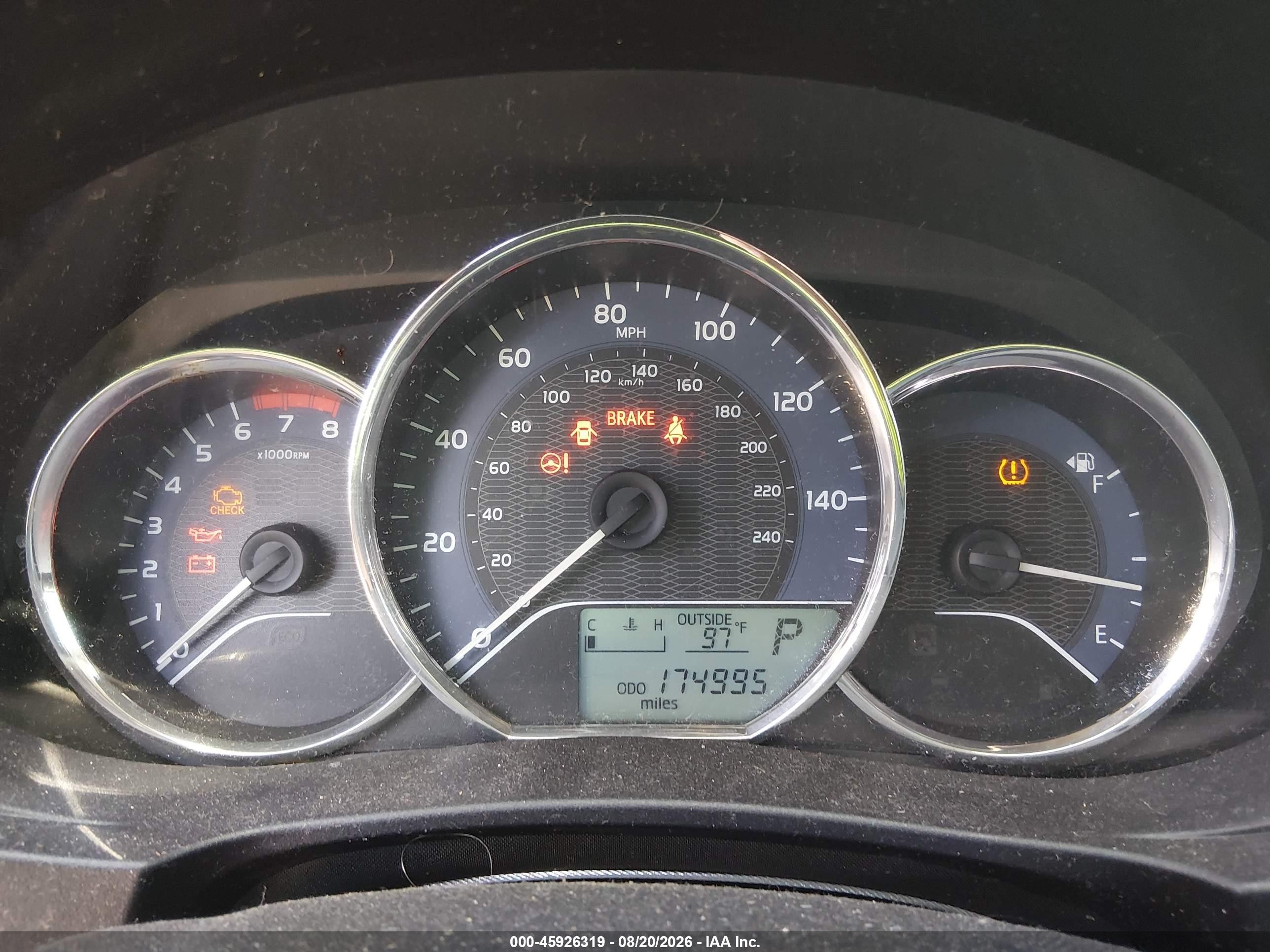 2014 Toyota Corolla L Белый vin: 5YFBURHE9EP104291