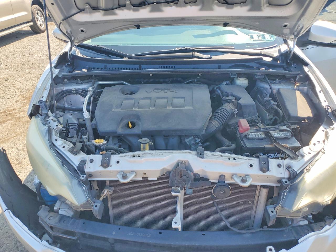 2014 Toyota Corolla S Серебряный vin: 5YFBURHE9EP108874