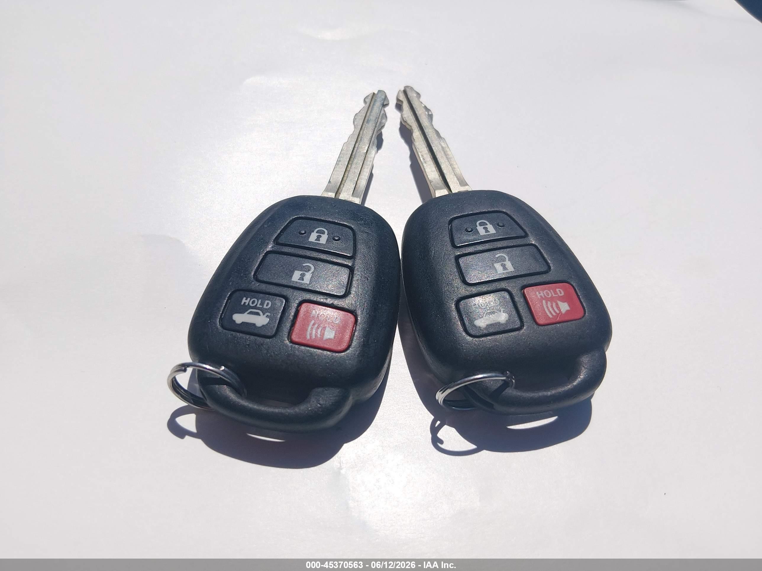 2014 Toyota Corolla S Plus Black vin: 5YFBURHE9EP147674
