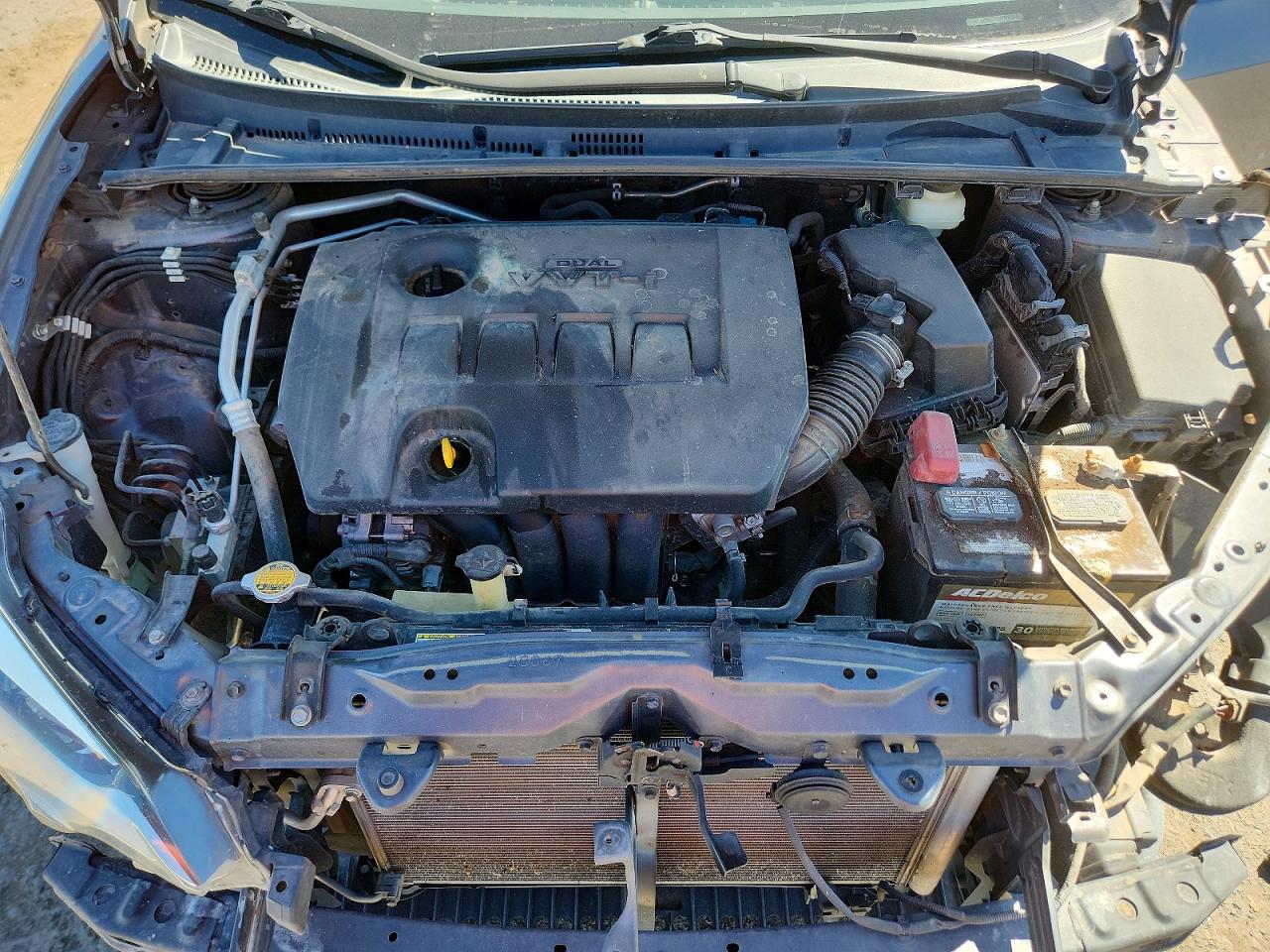 2015 Toyota Corolla Le Charcoal vin: 5YFBURHE9FP200617