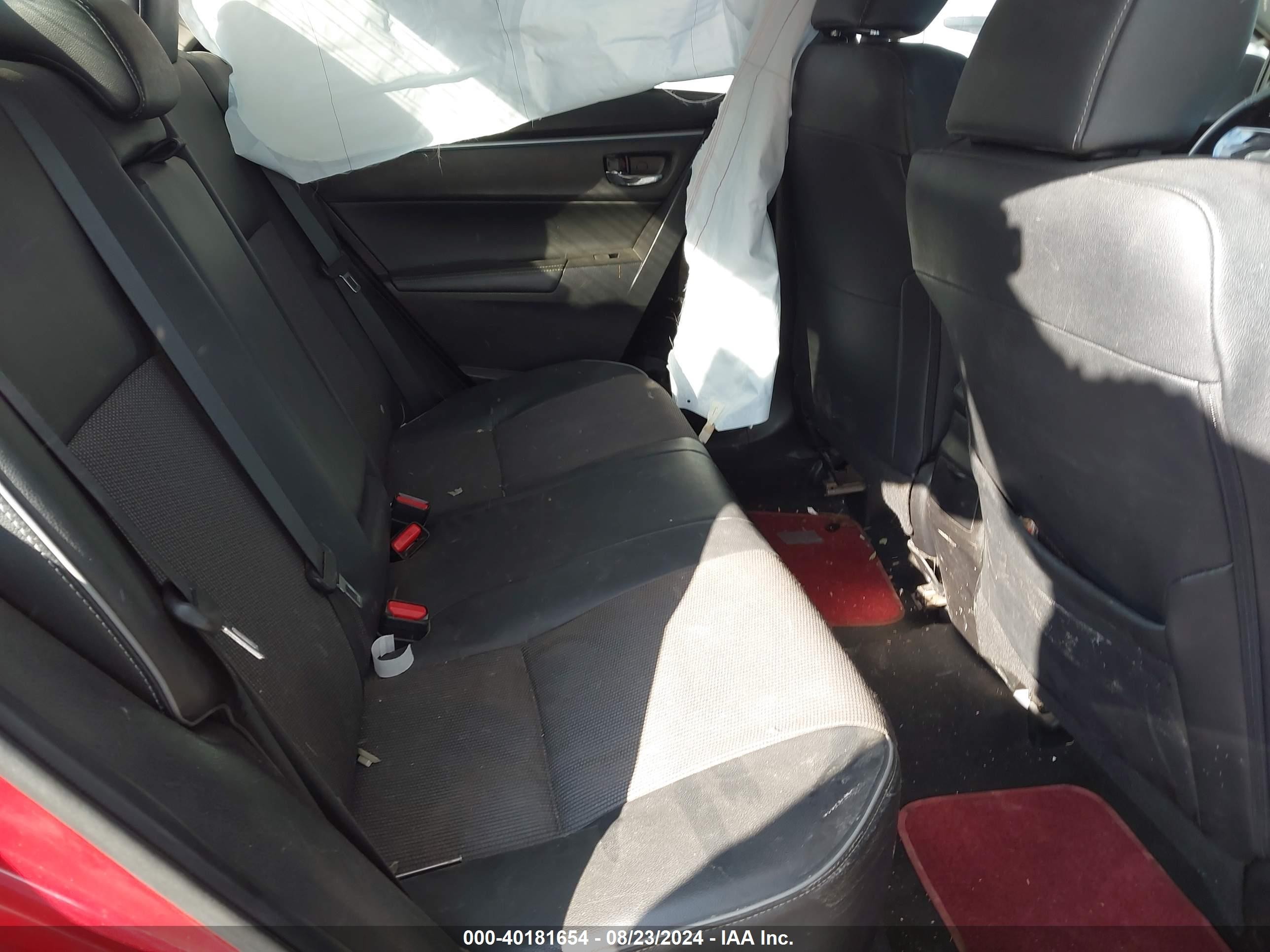 2015 Toyota Corolla S Plus Red vin: 5YFBURHE9FP205963