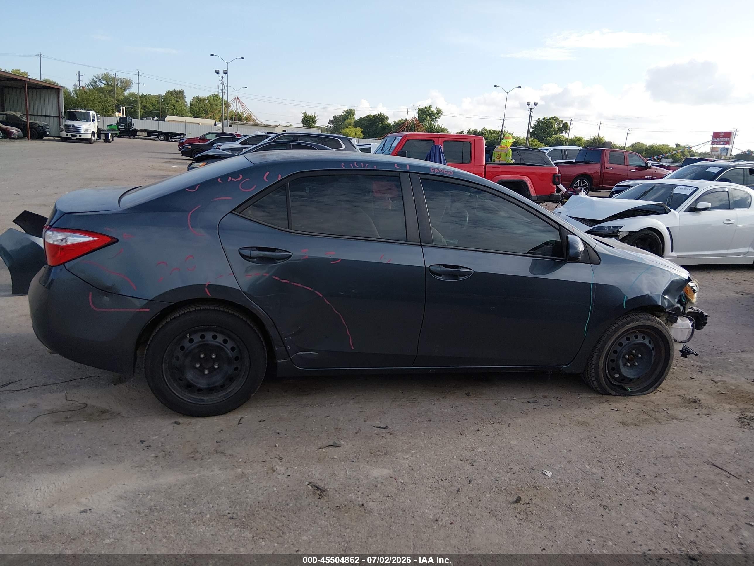 2015 Toyota Corolla Le Gray vin: 5YFBURHE9FP215313