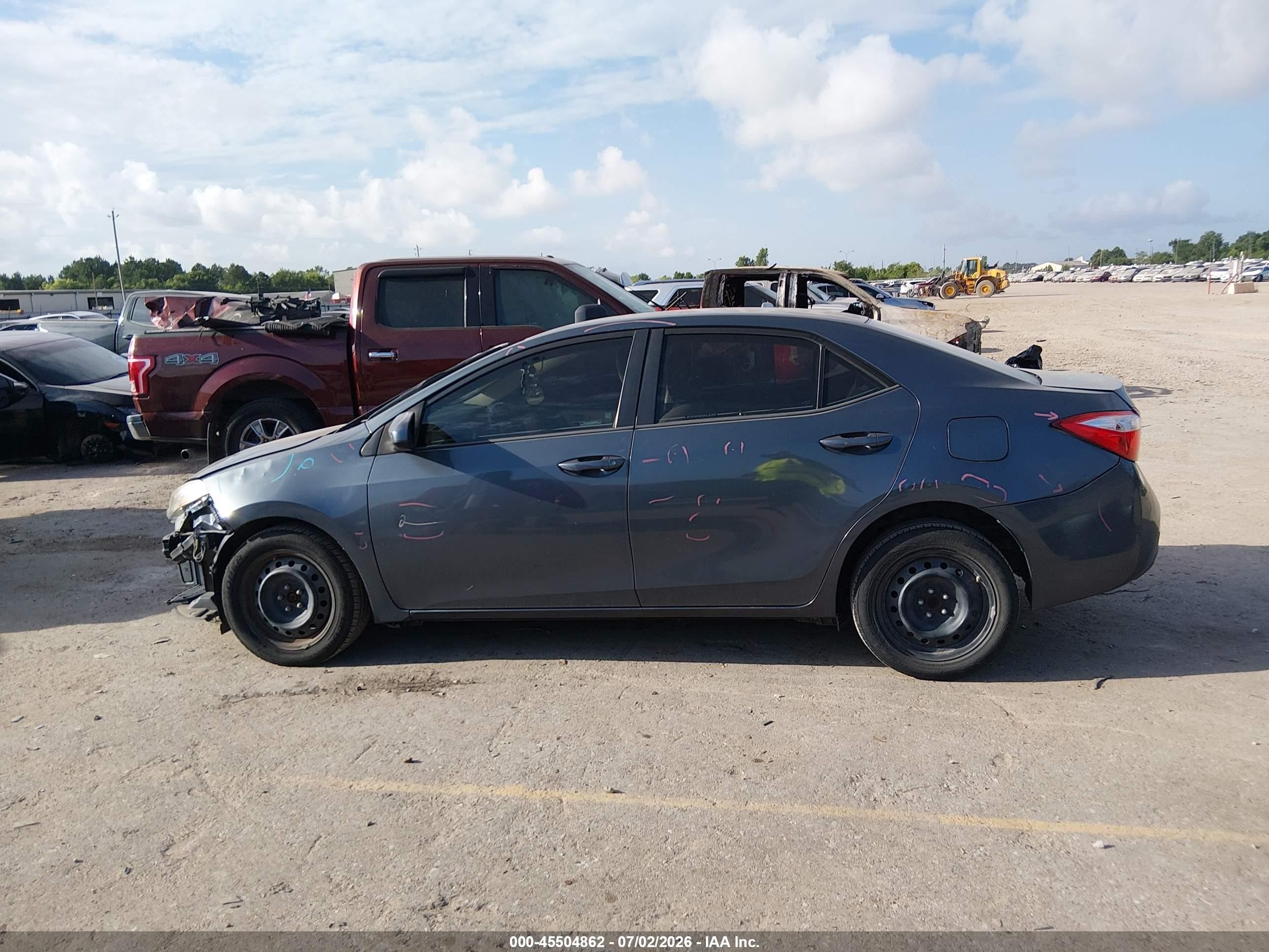 2015 Toyota Corolla Le Gray vin: 5YFBURHE9FP215313