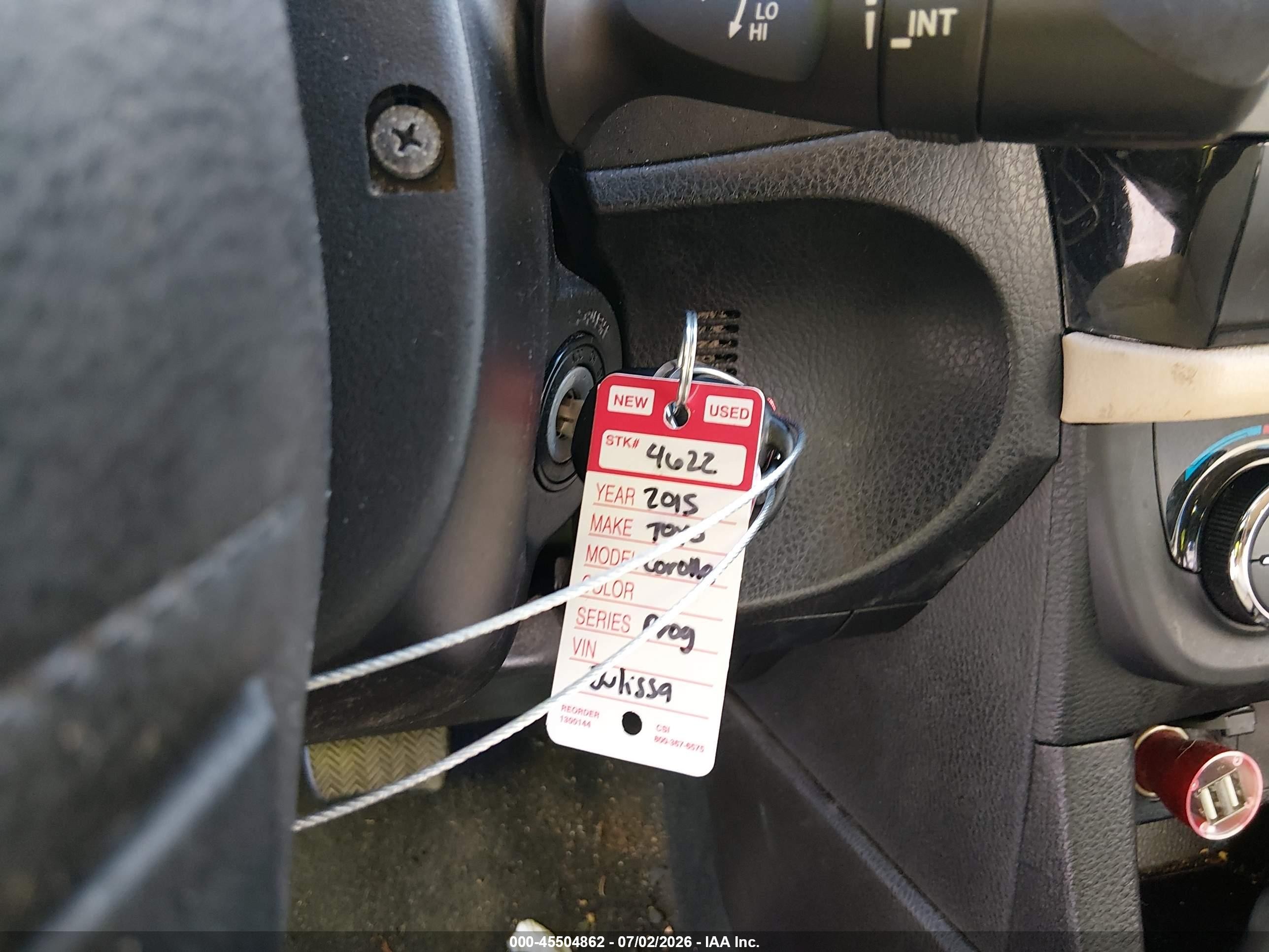 2015 Toyota Corolla Le Gray vin: 5YFBURHE9FP215313
