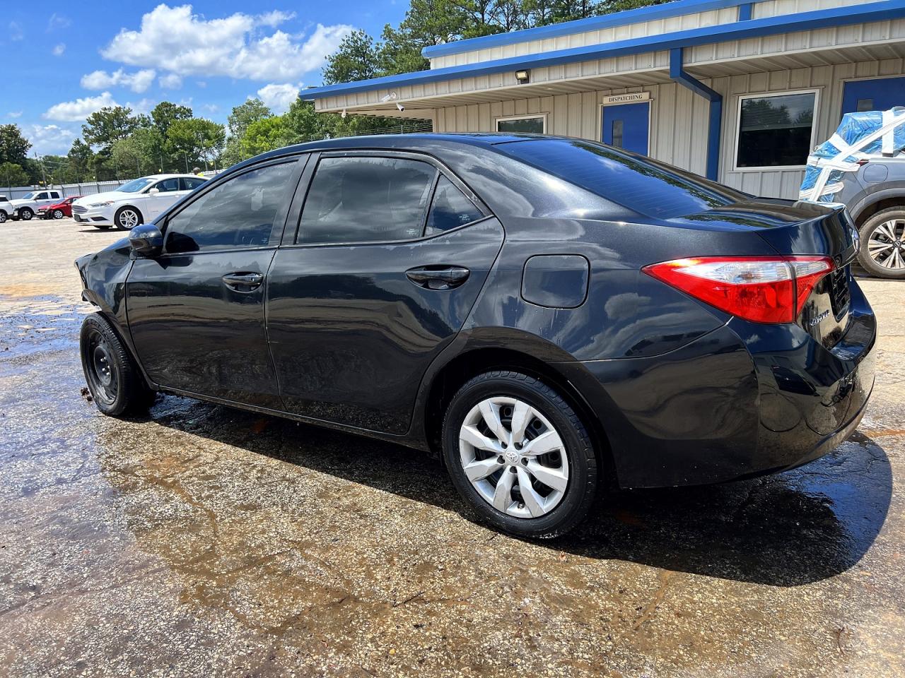 2015 Toyota Corolla Le Black vin: 5YFBURHE9FP224786