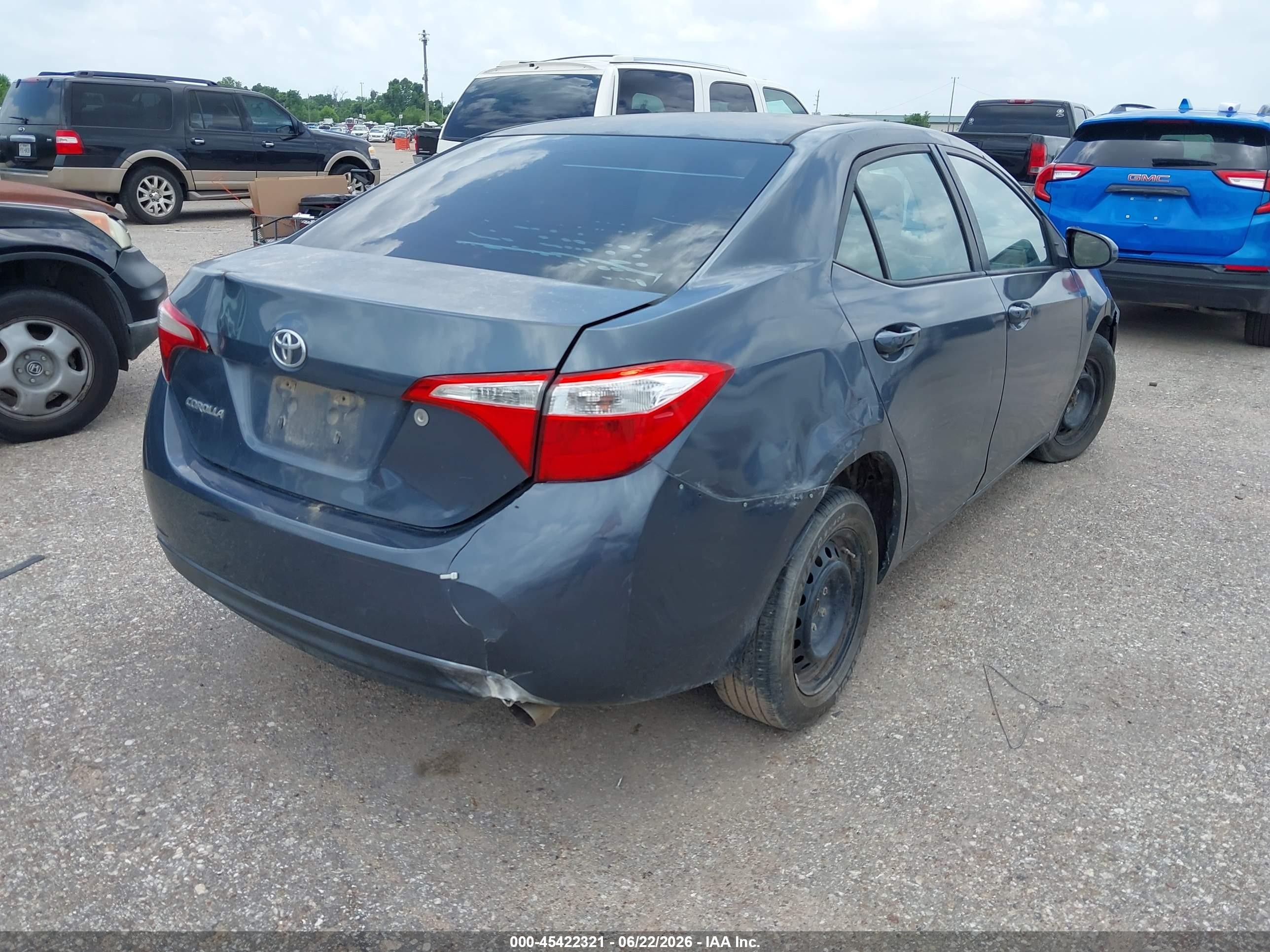 2015 Toyota Corolla L Turquoise vin: 5YFBURHE9FP227199