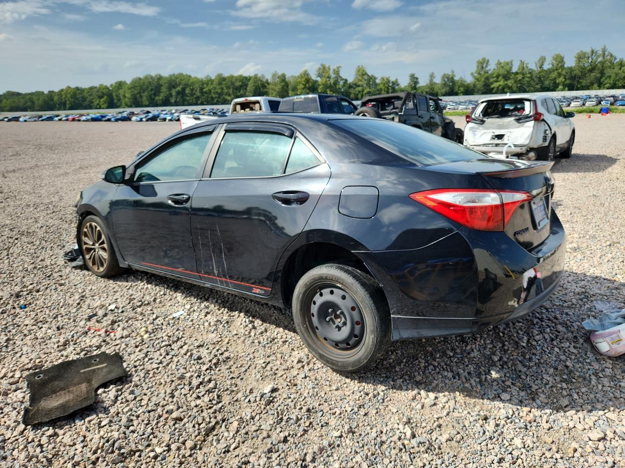 2015 Toyota Corolla S Plus Black vin: 5YFBURHE9FP266326