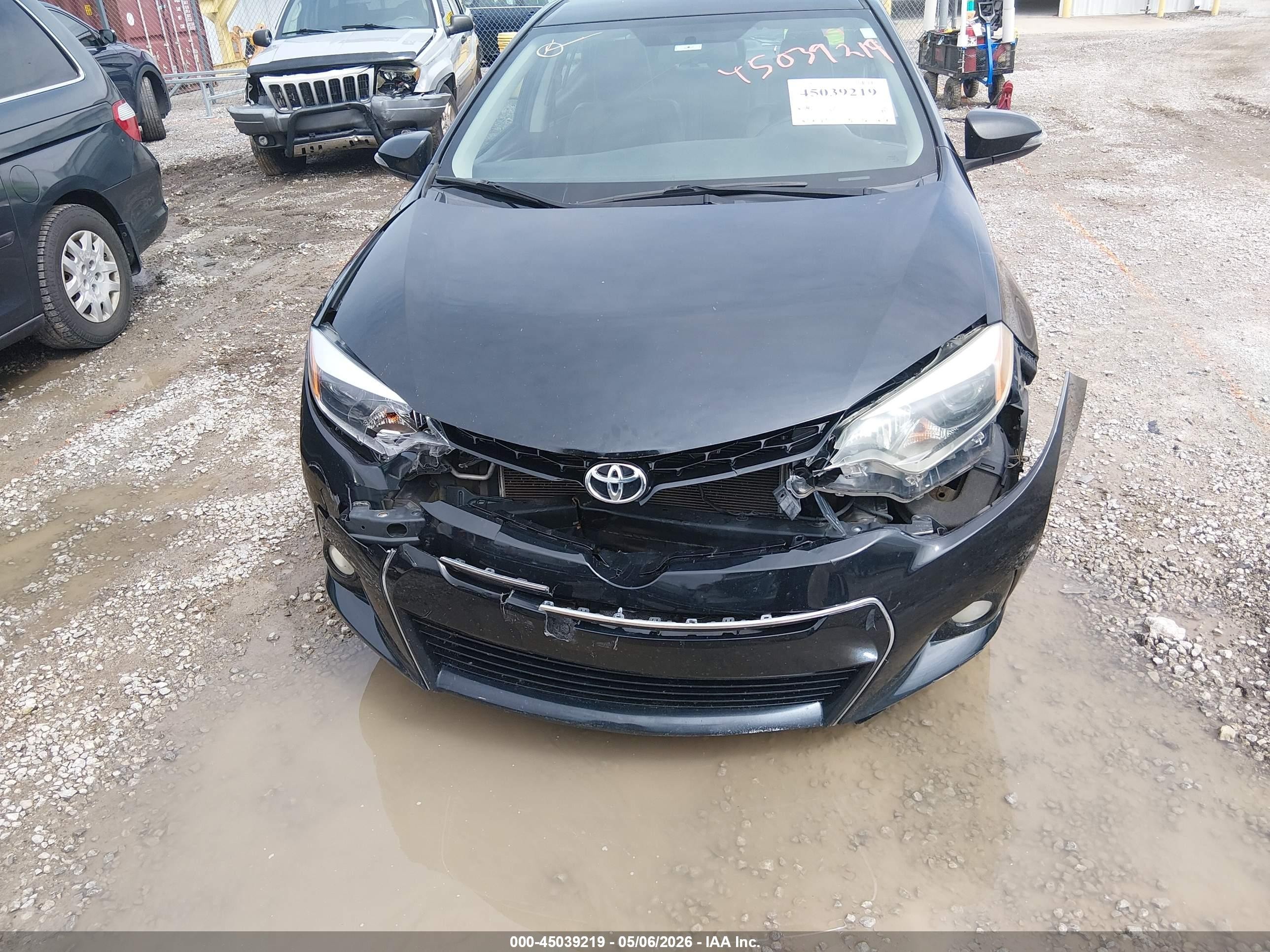 2015 Toyota Corolla S Black vin: 5YFBURHE9FP275091