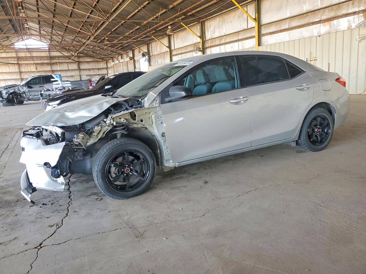 2015 Toyota Corolla Le Gray vin: 5YFBURHE9FP279349