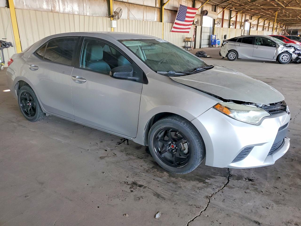 2015 Toyota Corolla Le Gray vin: 5YFBURHE9FP279349