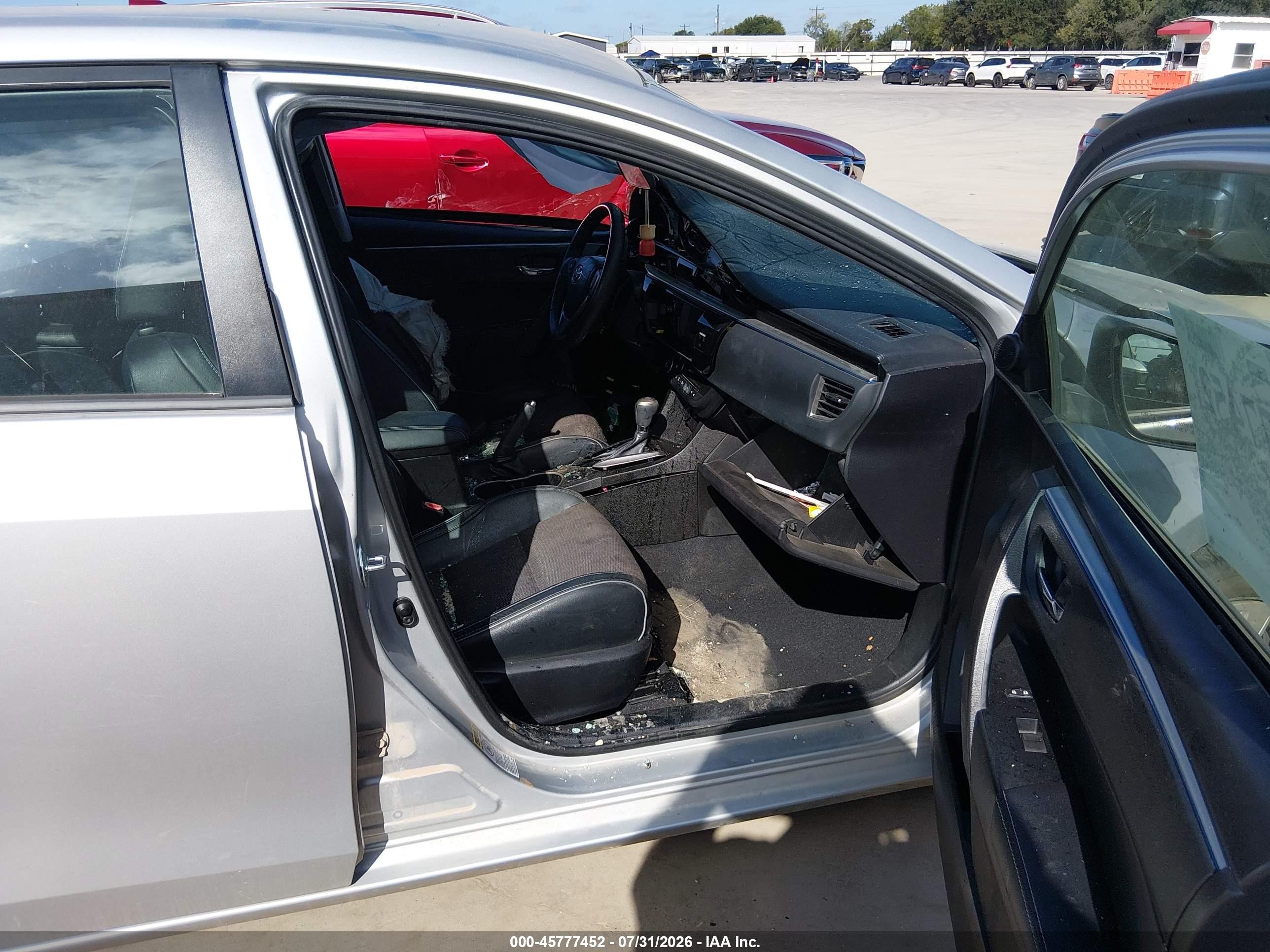 2015 Toyota Corolla S Silver vin: 5YFBURHE9FP286284