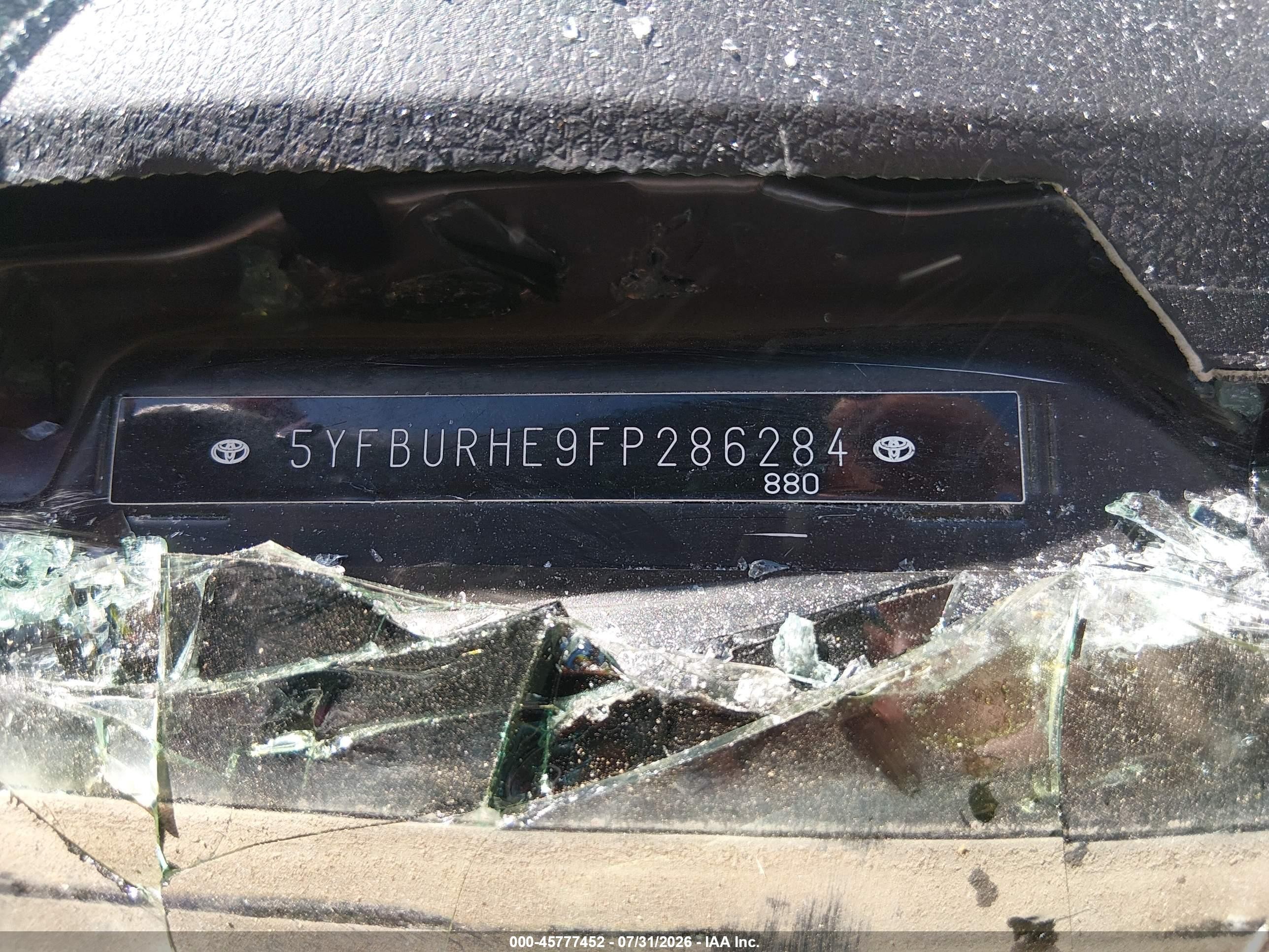 2015 Toyota Corolla S Silver vin: 5YFBURHE9FP286284