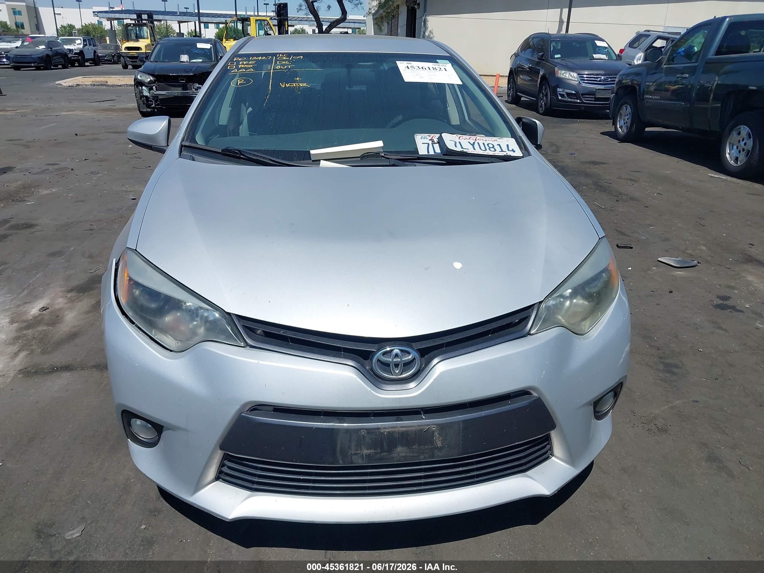 2015 Toyota Corolla Le Plus Silver vin: 5YFBURHE9FP315086
