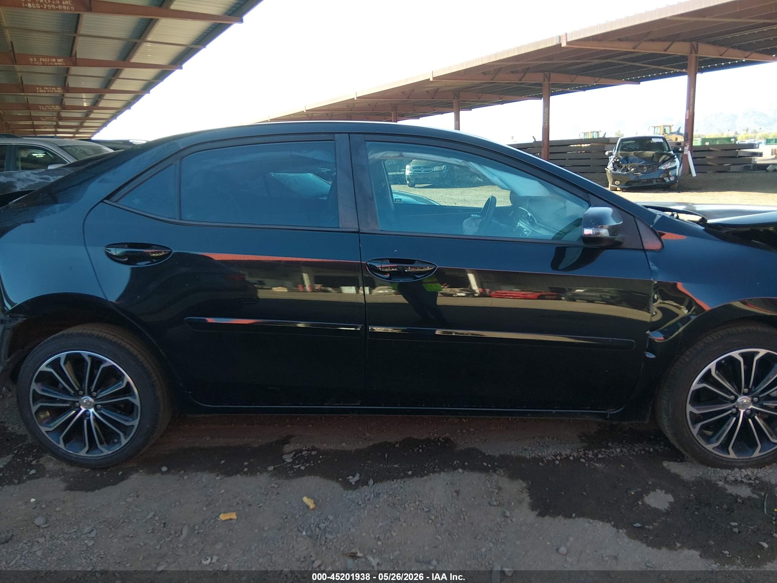 2015 Toyota Corolla S Plus Black vin: 5YFBURHE9FP341266