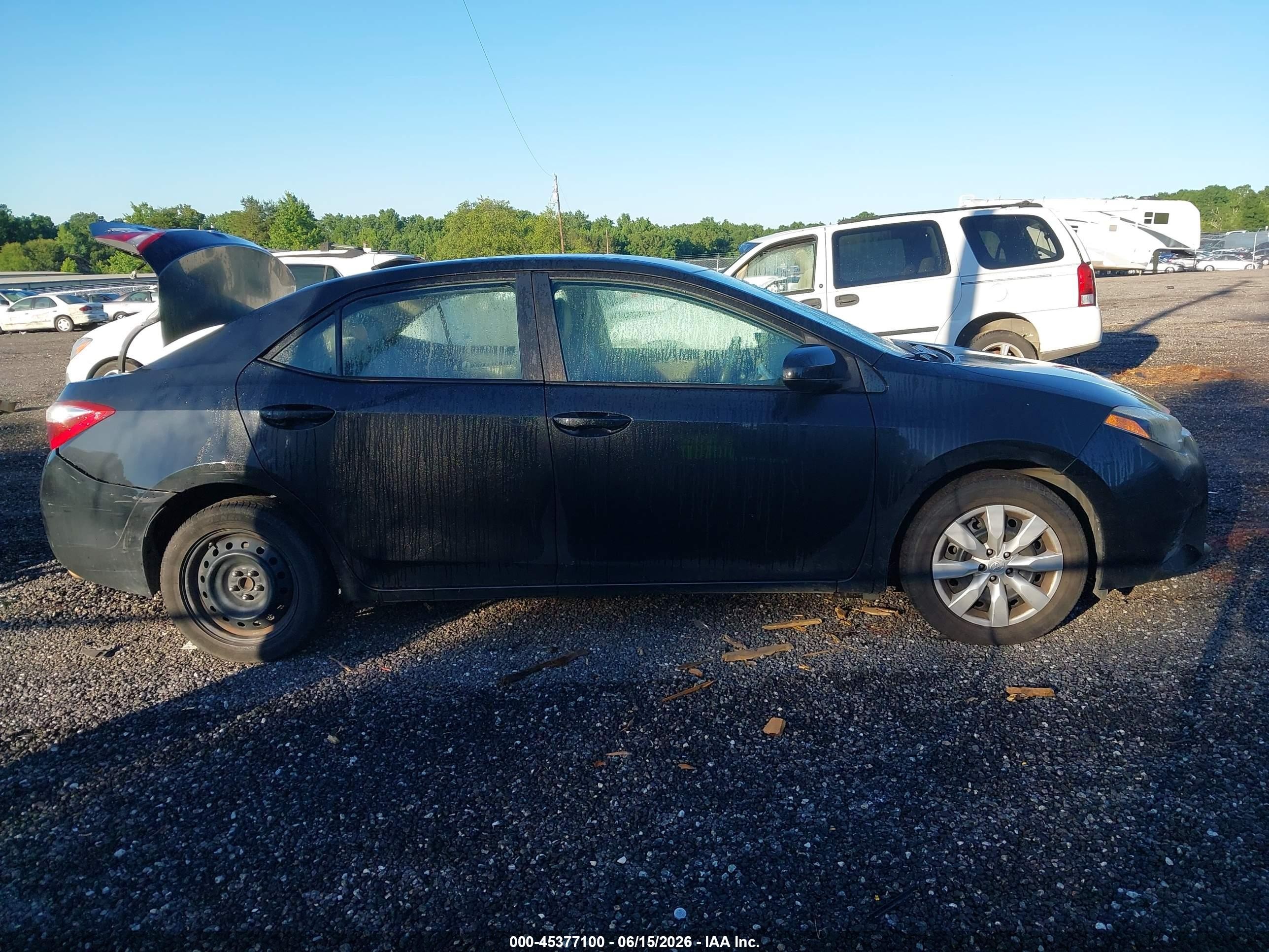 2015 Toyota Corolla Le Black vin: 5YFBURHE9FP344295