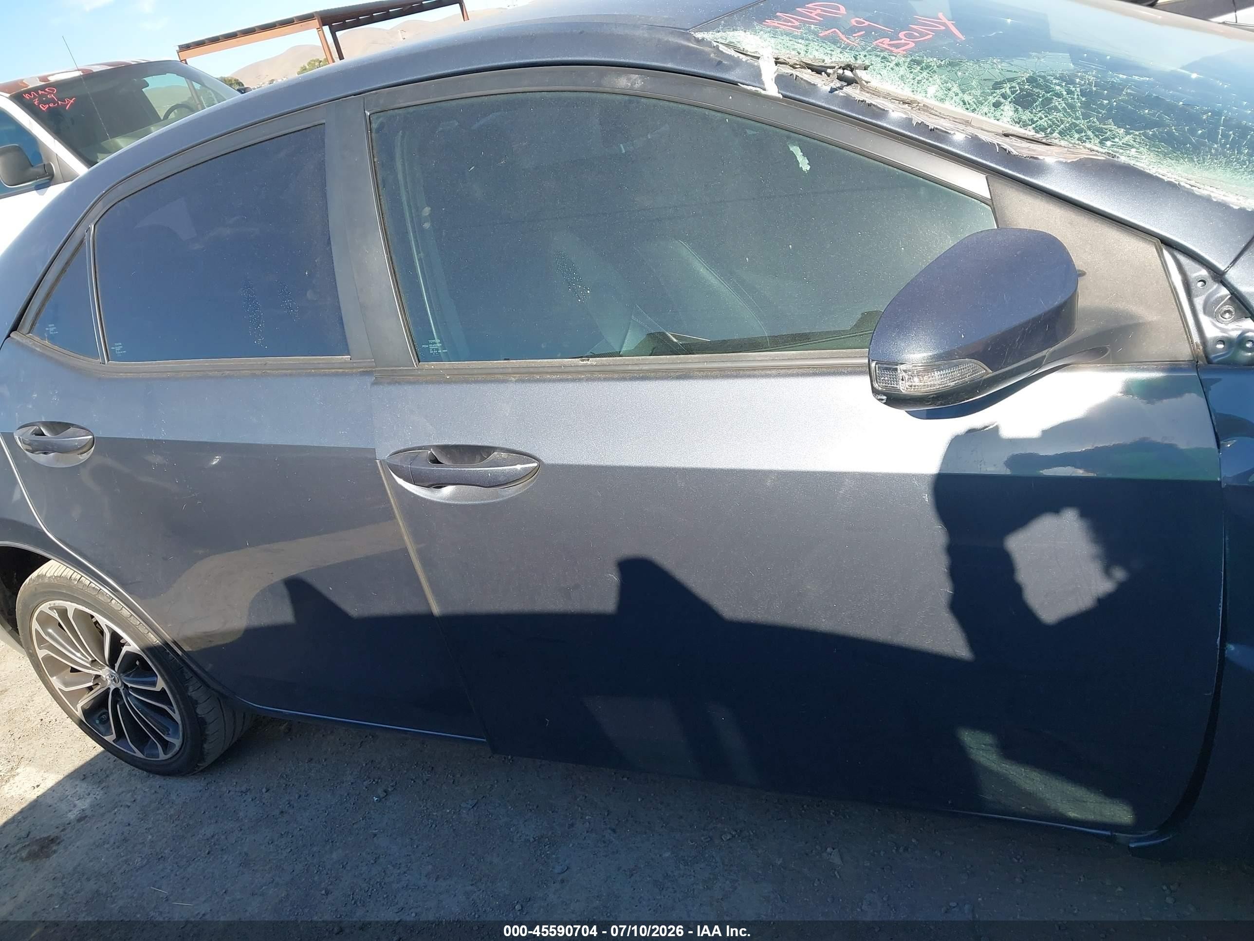 2015 Toyota Corolla S Plus Black vin: 5YFBURHE9FP346936