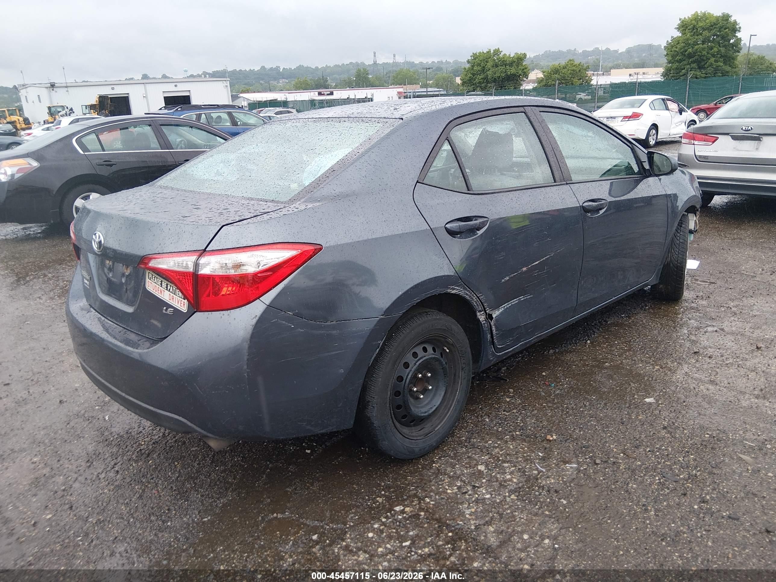 2015 Toyota Corolla Le Dark Blue vin: 5YFBURHE9FP352963