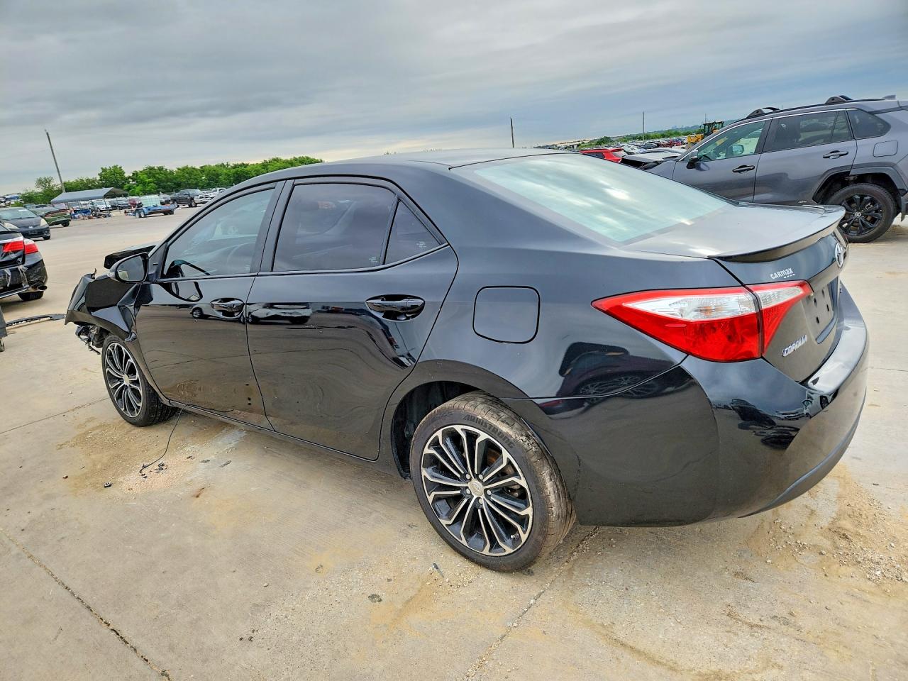 2015 Toyota Corolla S Plus Black vin: 5YFBURHE9FP357824
