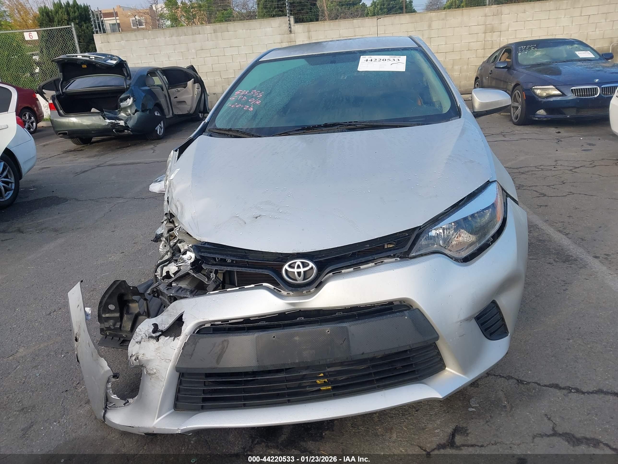 2015 Toyota Corolla L Gray vin: 5YFBURHE9FP358472
