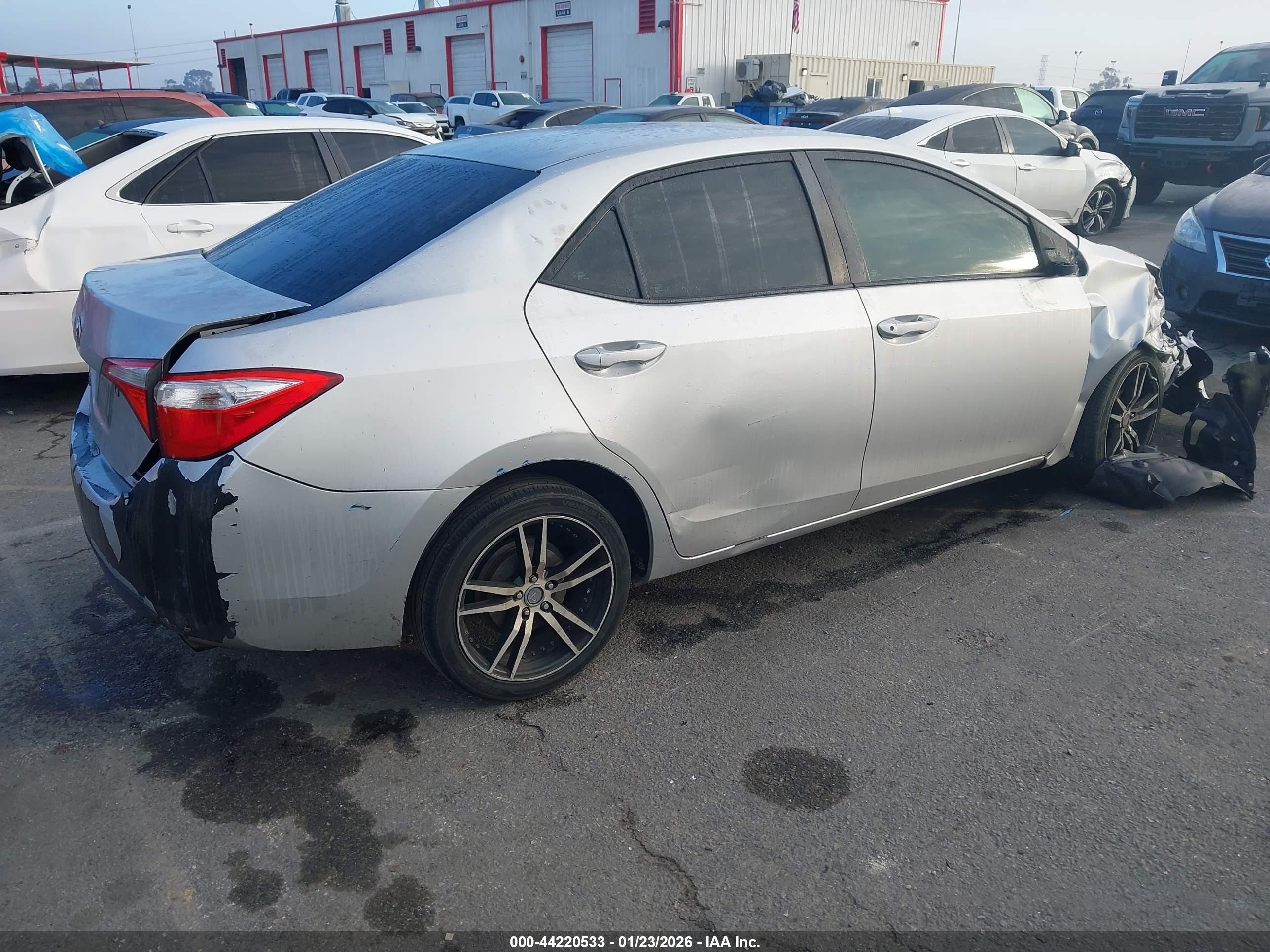 2015 Toyota Corolla L Gray vin: 5YFBURHE9FP358472