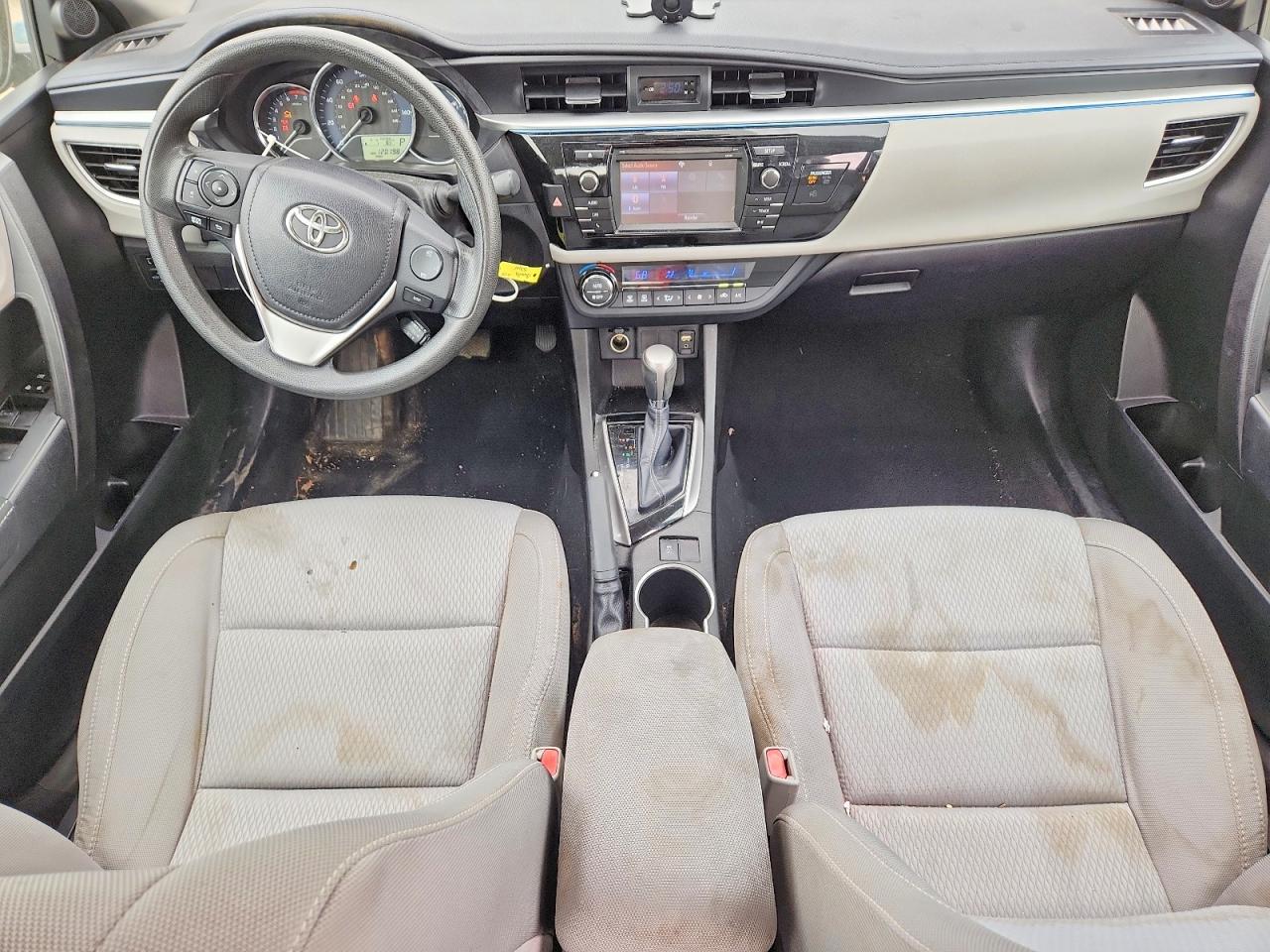 2015 Toyota Corolla Le Silver vin: 5YFBURHE9FP359363
