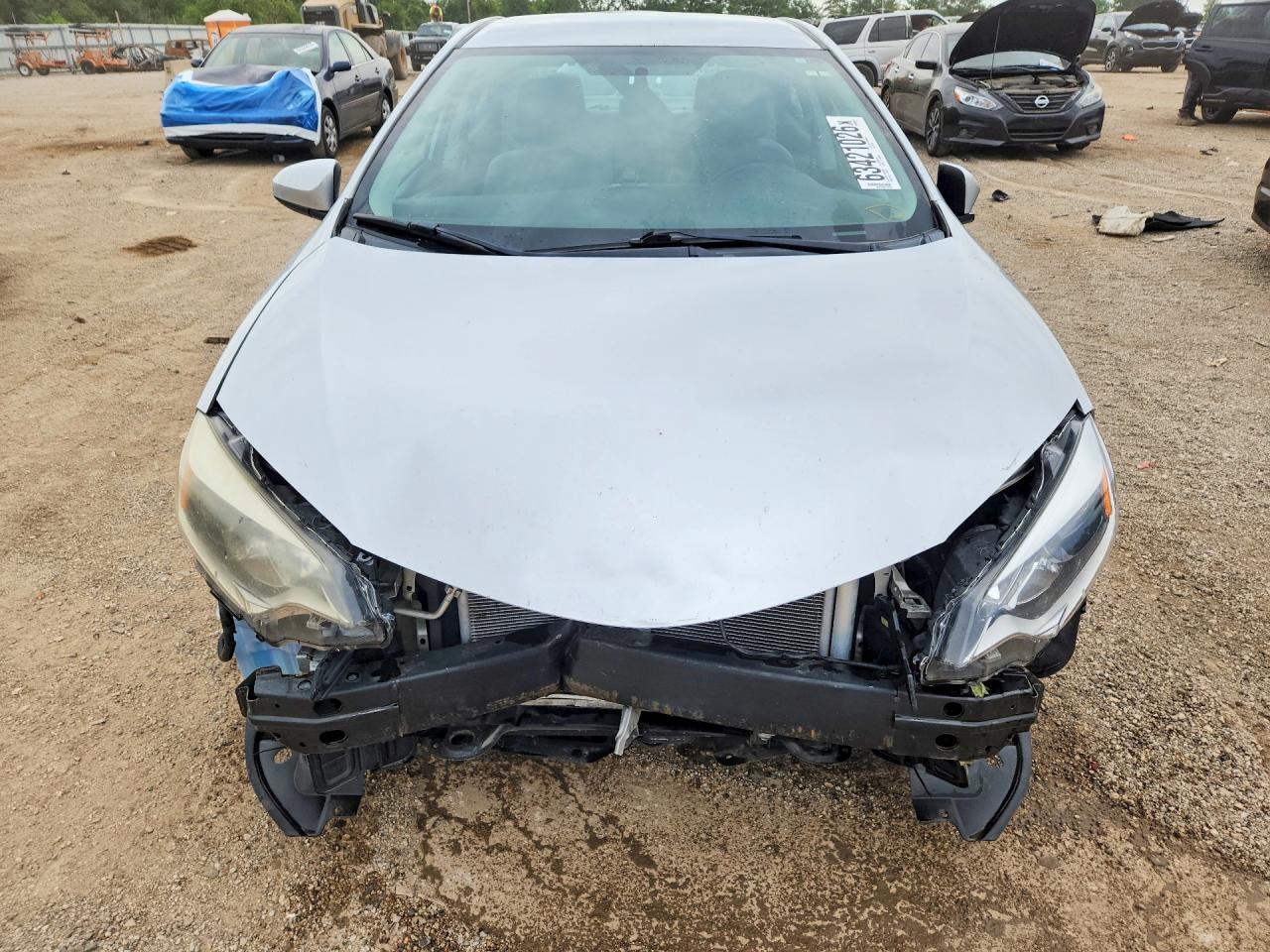 2015 Toyota Corolla Le Silver vin: 5YFBURHE9FP359363