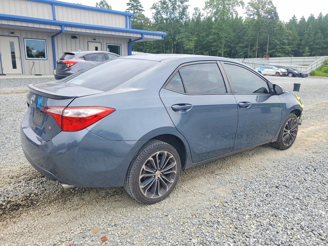 2015 Toyota Corolla S Plus Blue vin: 5YFBURHE9FP362814