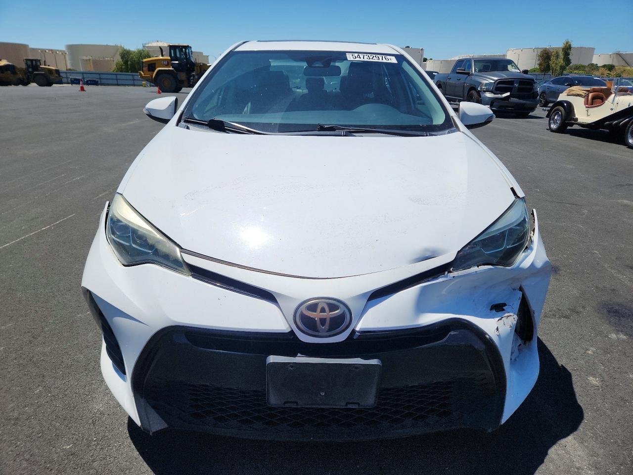 2017 Toyota Corolla Se White vin: 5YFBURHE9HP658130