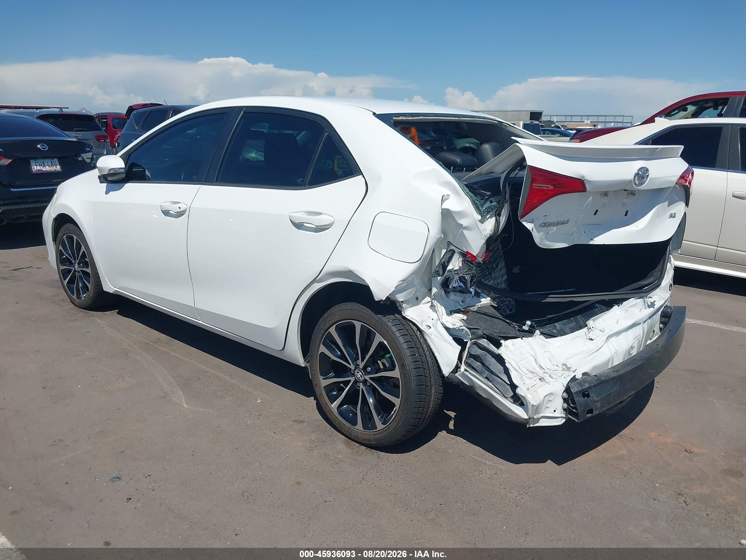 2019 Toyota Corolla Se White vin: 5YFBURHE9KP858030
