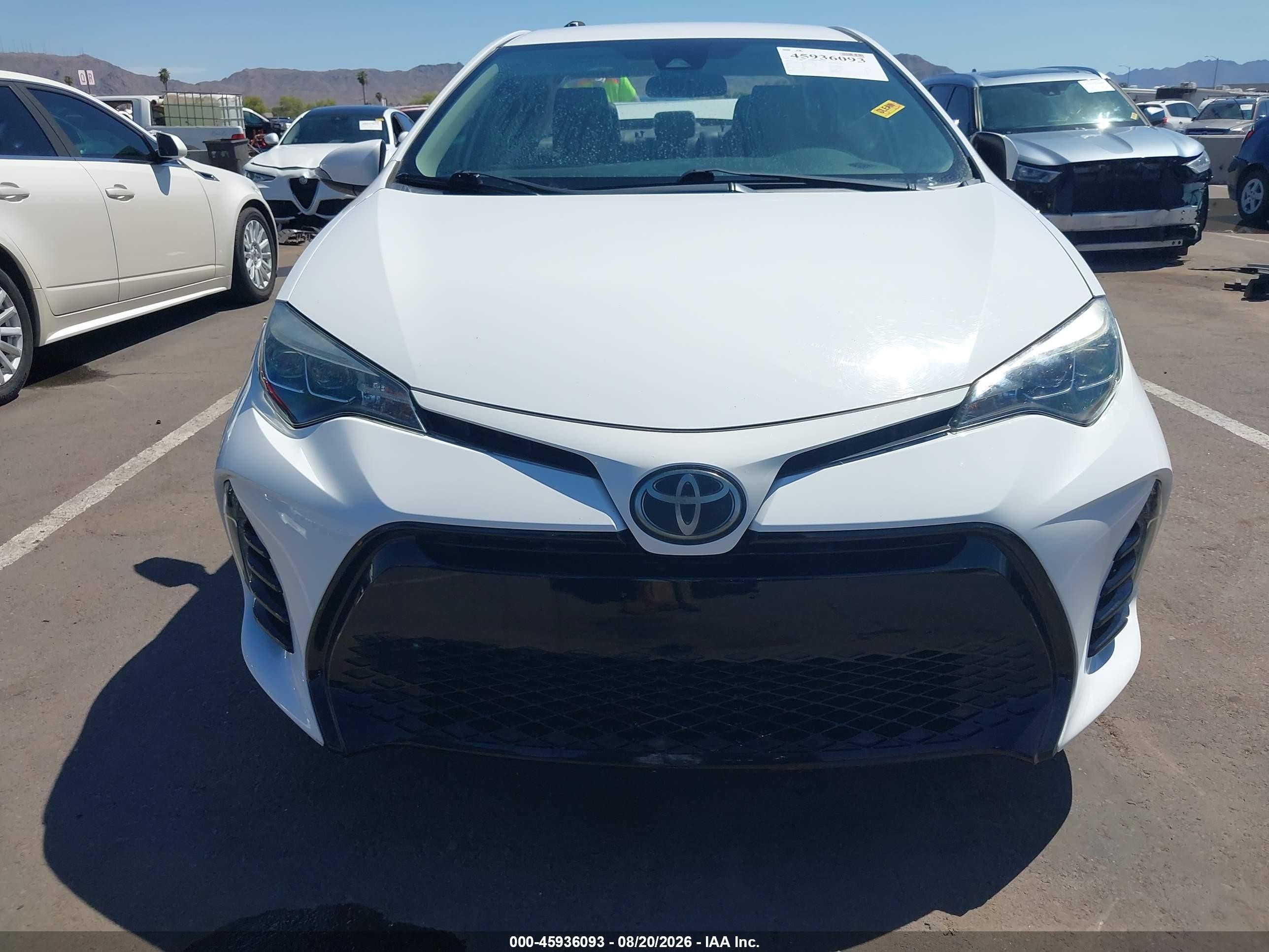 2019 Toyota Corolla Se White vin: 5YFBURHE9KP858030