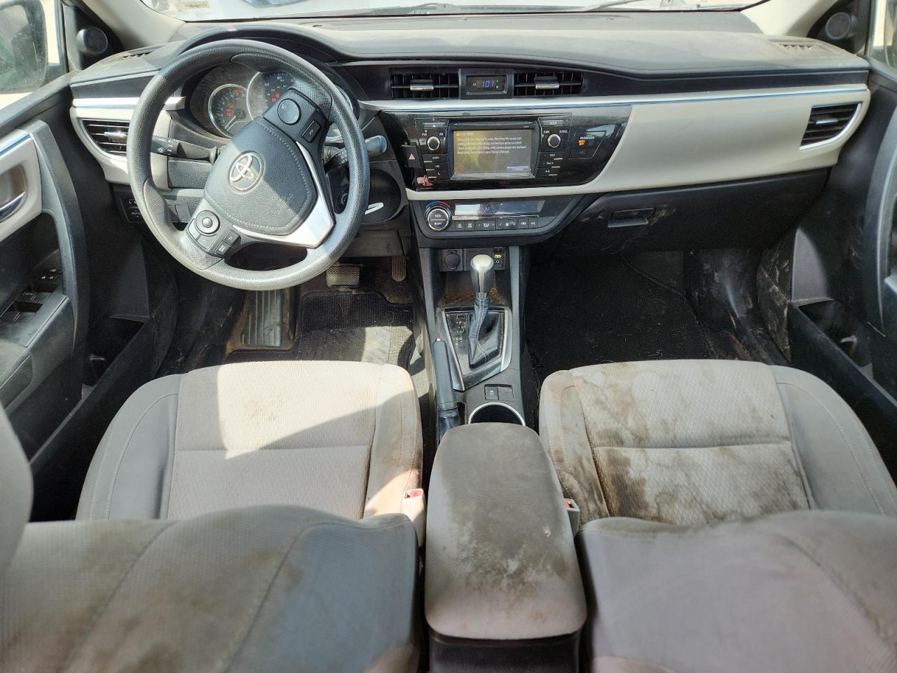2014 Toyota Corolla Le Silver vin: 5YFBURHEXEP012509