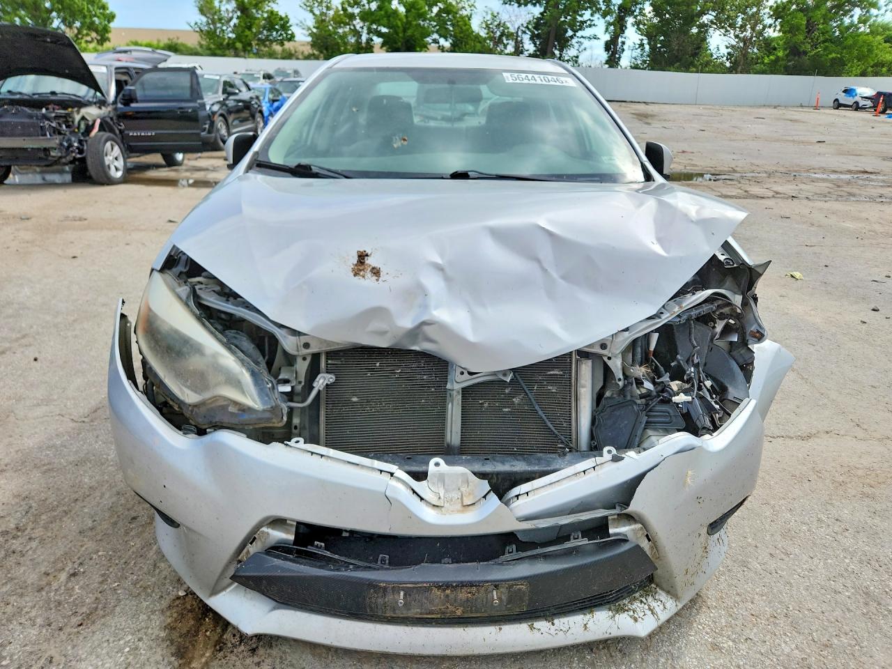 2014 Toyota Corolla Le Silver vin: 5YFBURHEXEP012509