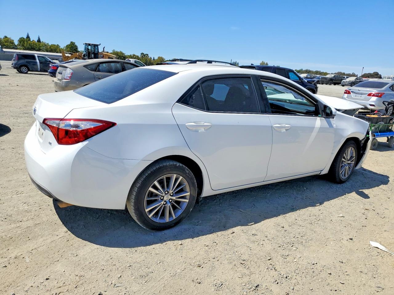 2014 Toyota Corolla Le Plus Белый vin: 5YFBURHEXEP023333