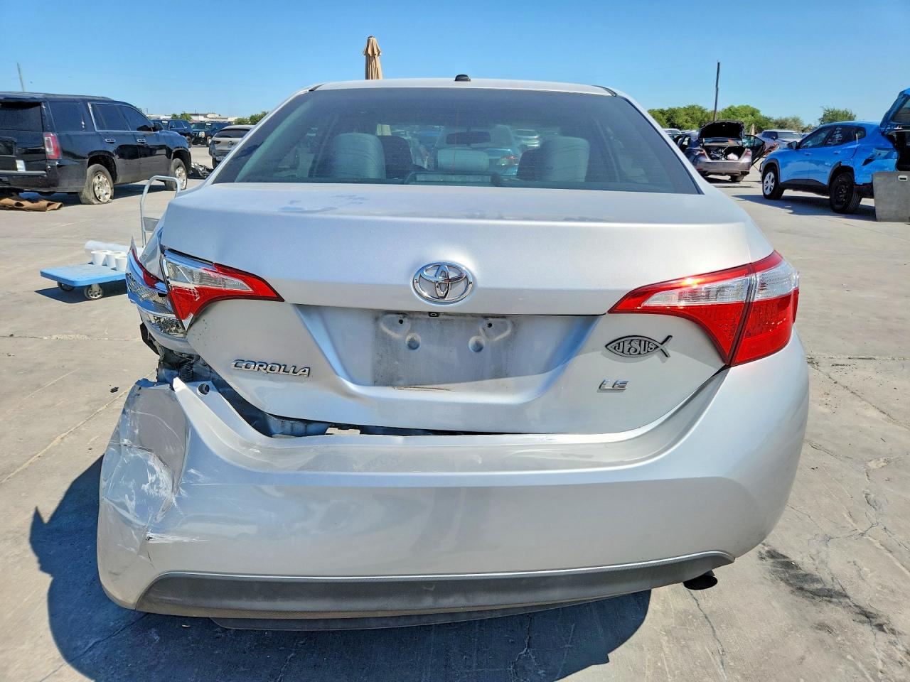 2014 Toyota Corolla Le Plus Silver vin: 5YFBURHEXEP030329