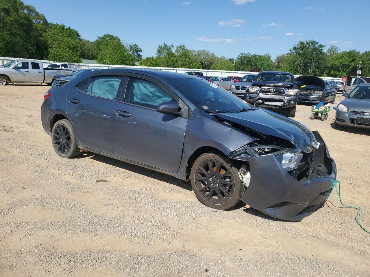 2014 Toyota Corolla Blue vin: 5YFBURHEXEP030332