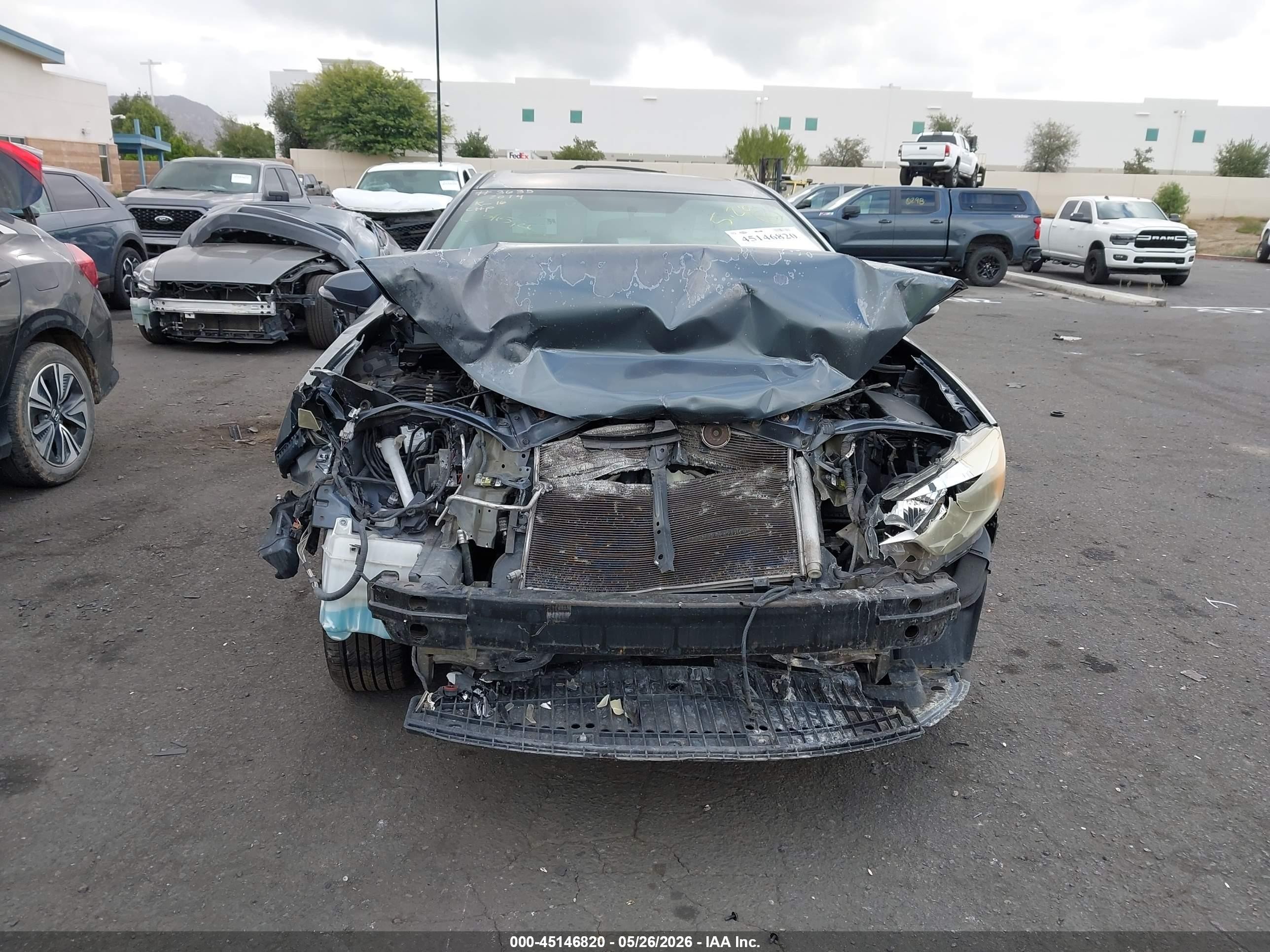 2014 Toyota Corolla S/s Plus/s Premium Серый vin: 5YFBURHEXEP033635