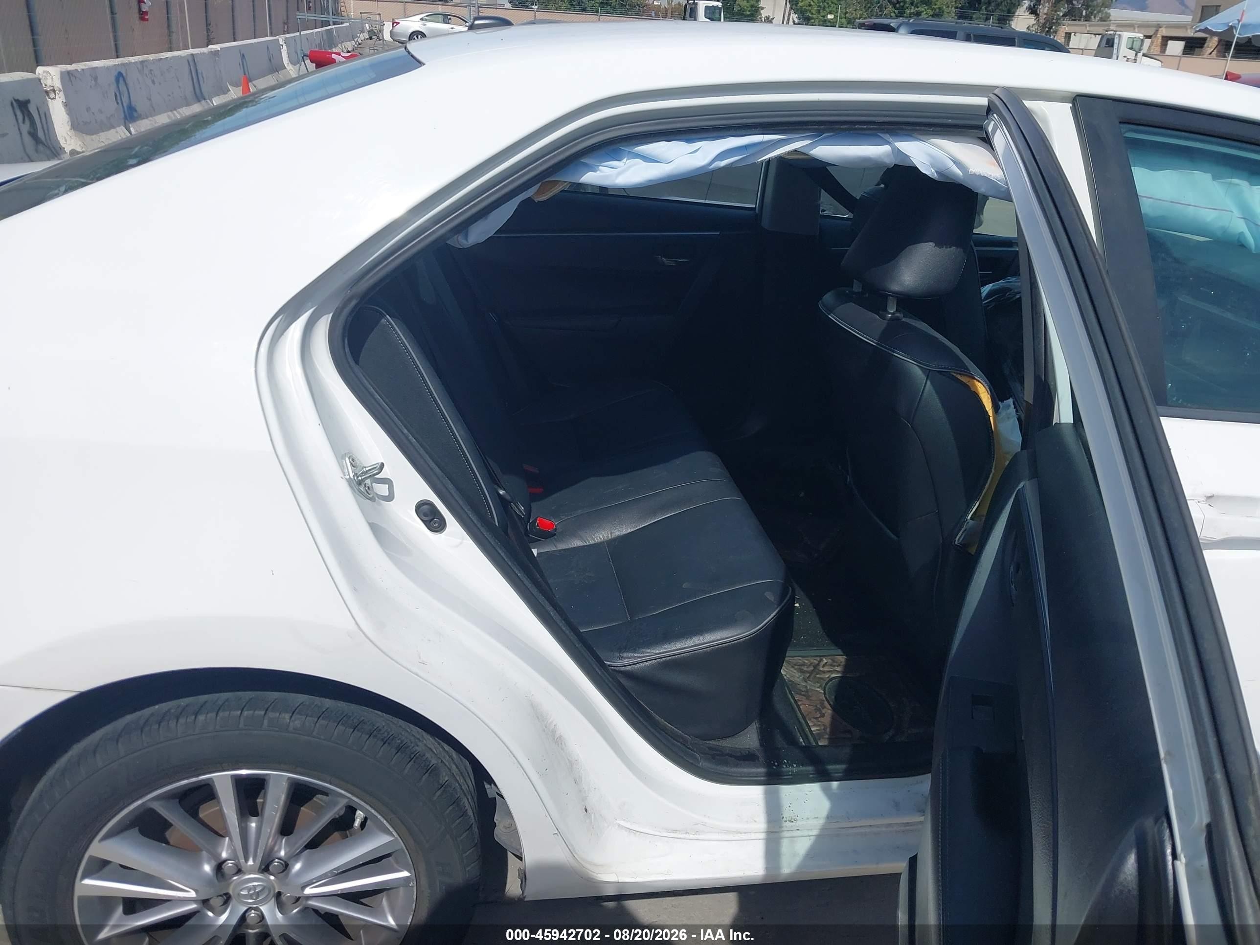 2014 Toyota Corolla Le Premium White vin: 5YFBURHEXEP033960