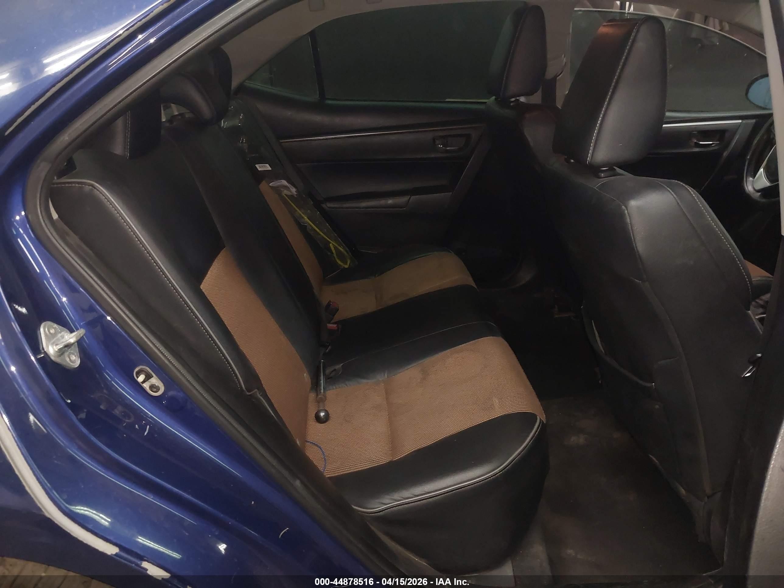 2014 Toyota Corolla S Plus Blue vin: 5YFBURHEXEP037880