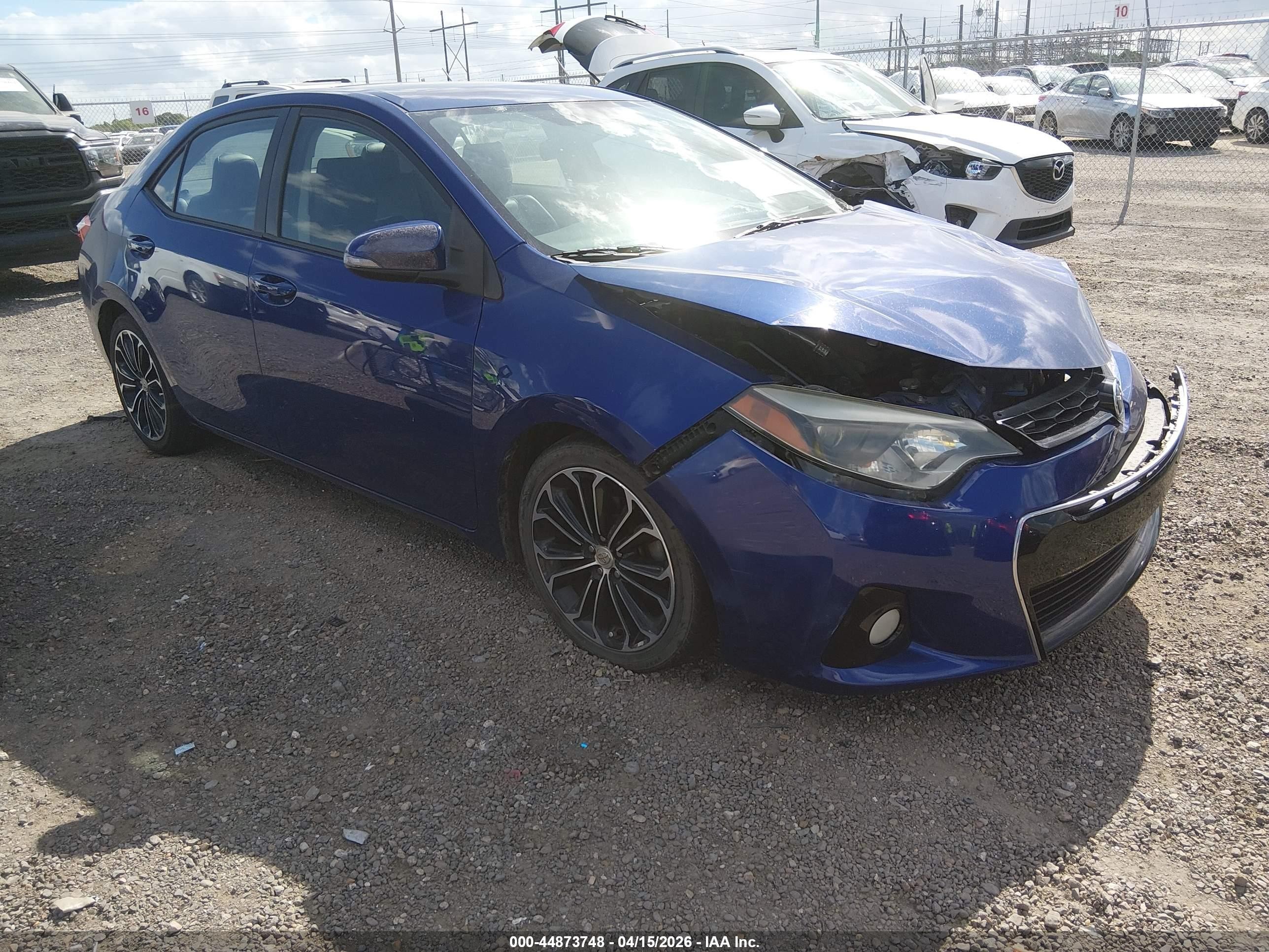 2014 Toyota Corolla S Plus Blue vin: 5YFBURHEXEP049527