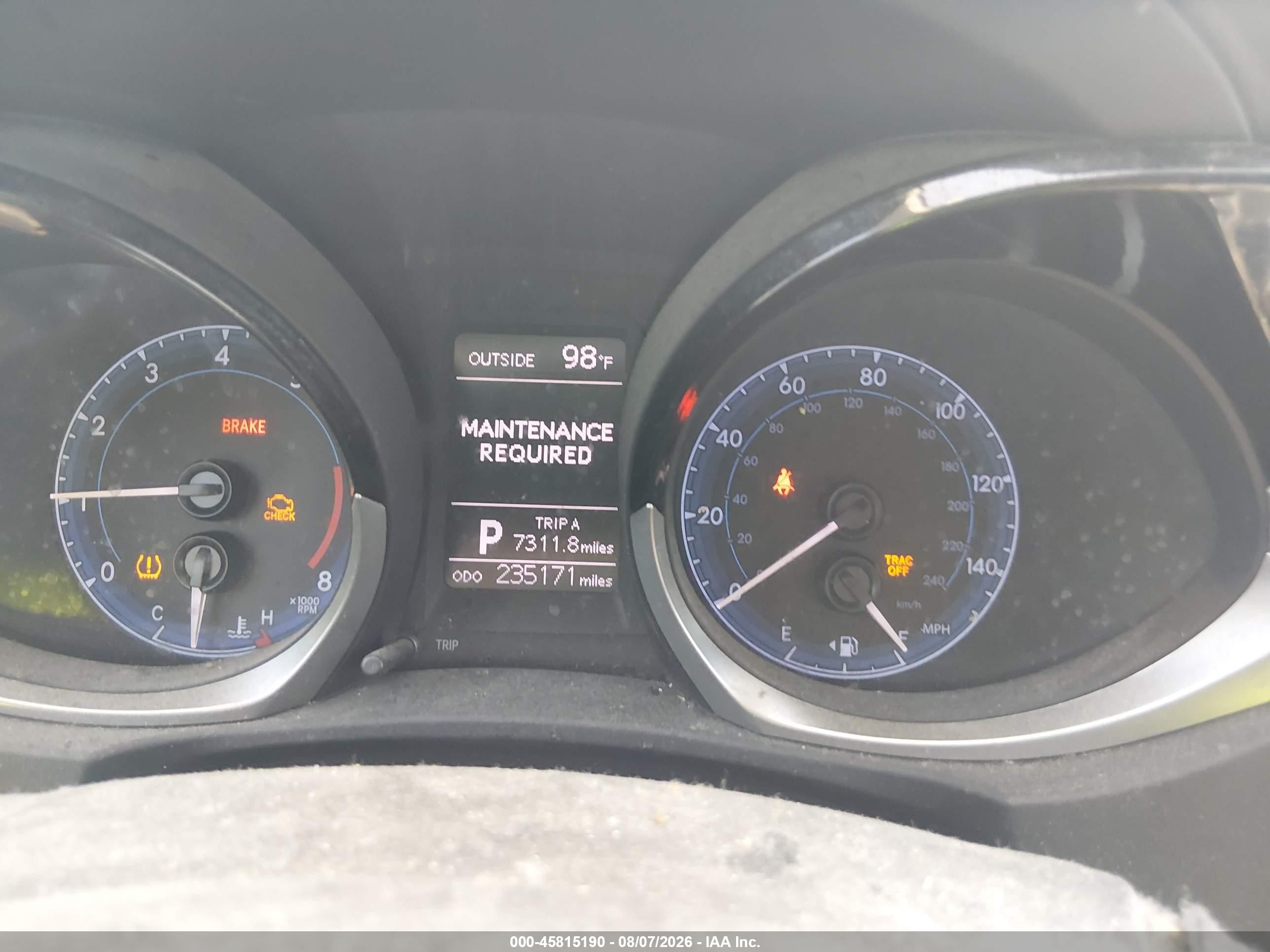 2014 Toyota Corolla S Plus Red vin: 5YFBURHEXEP050659