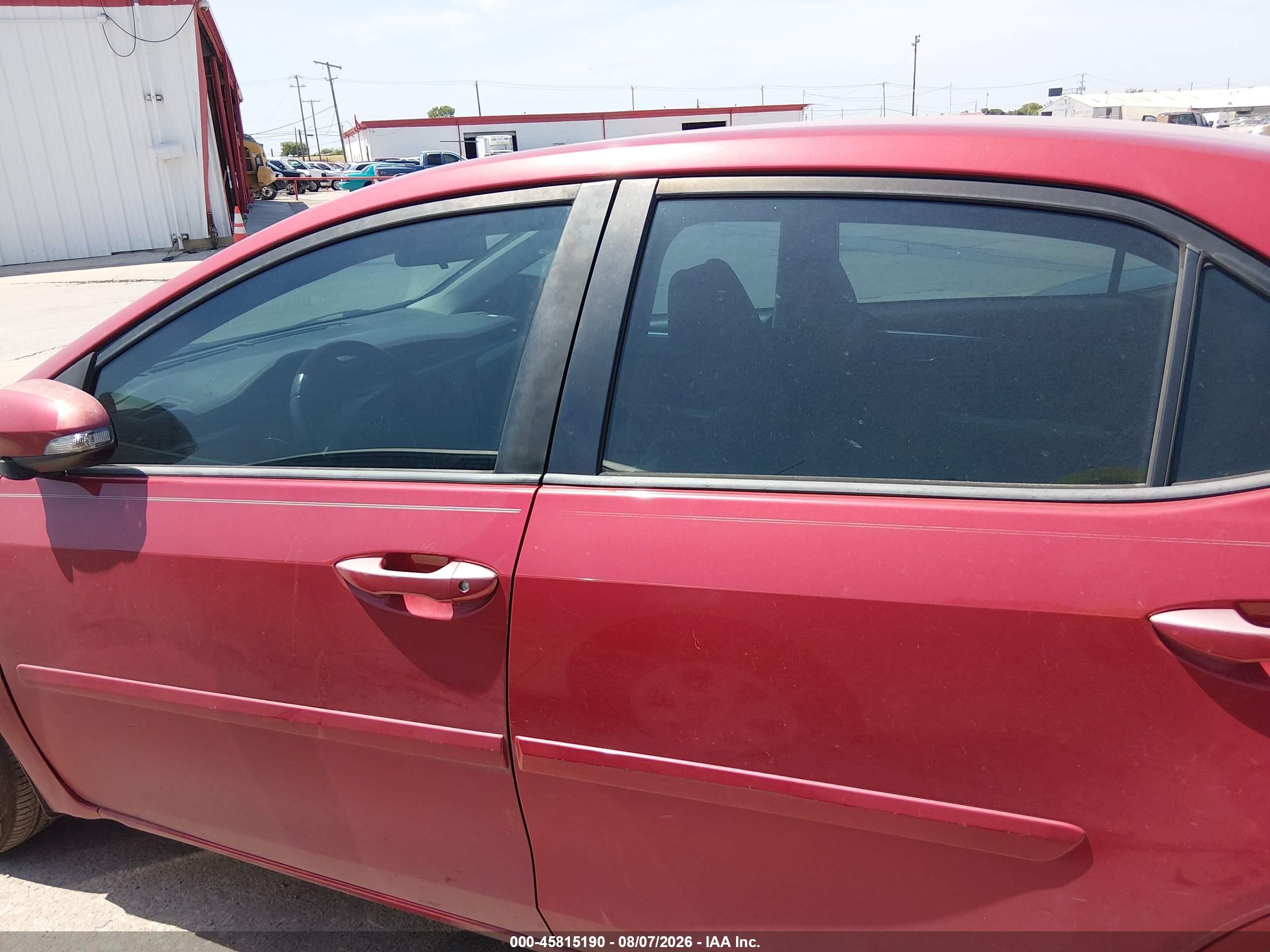 2014 Toyota Corolla S Plus Red vin: 5YFBURHEXEP050659